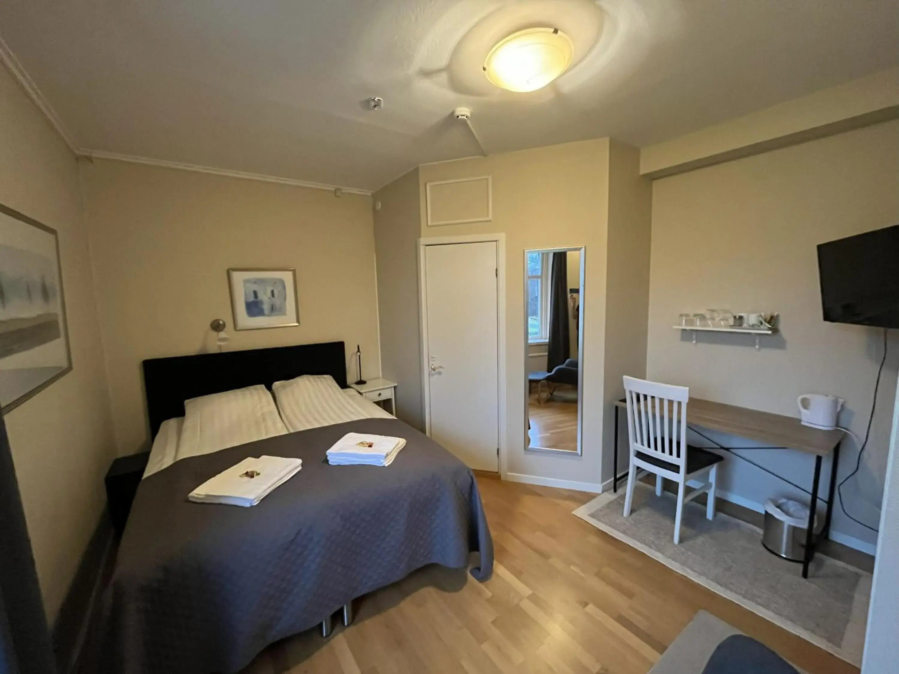 King Room - single occupancy in Hotell Strandvillan Orsa King Room - single occupancy in Hotell Strandvillan Orsa