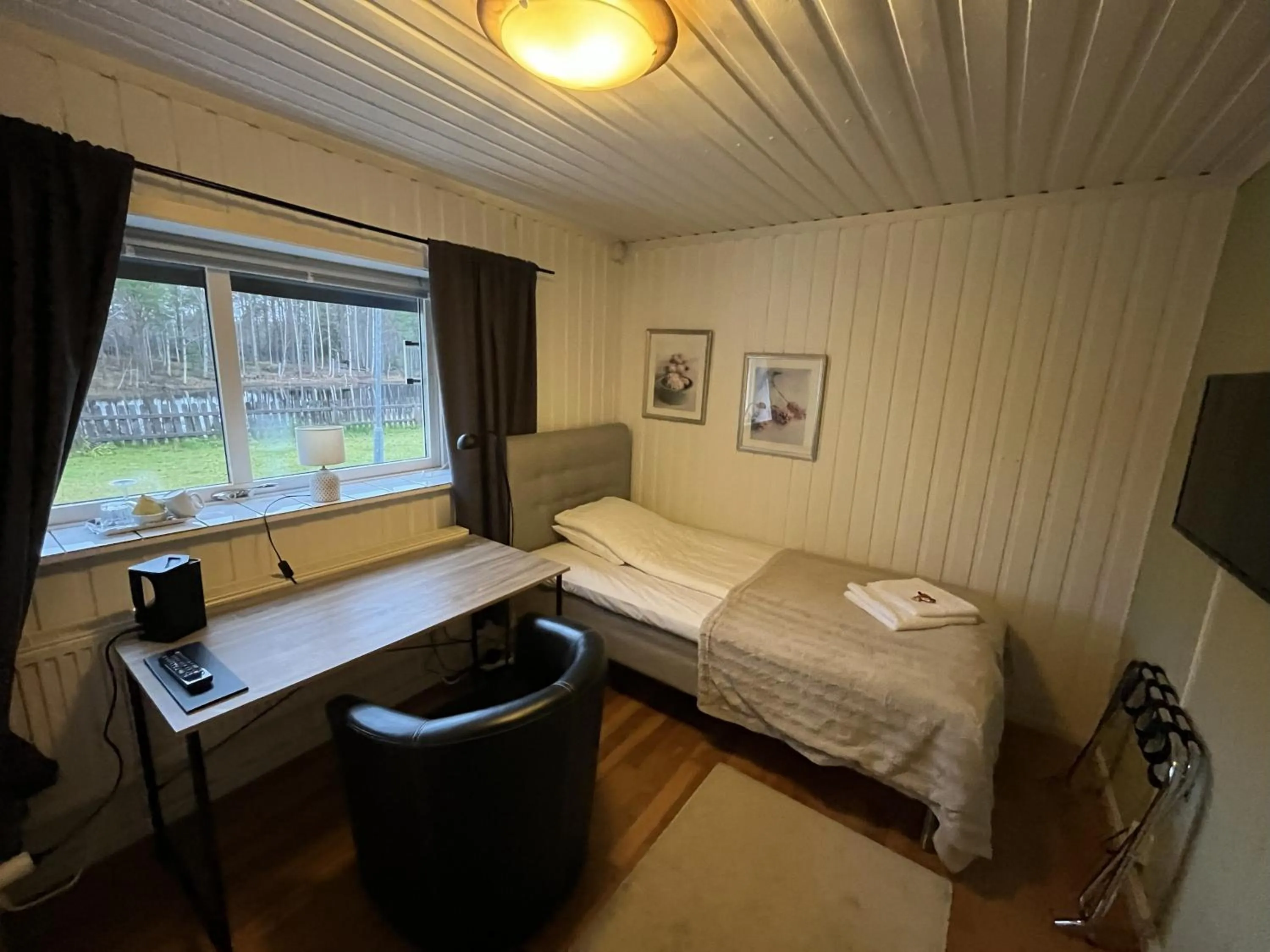 Bed in Hotell Strandvillan Orsa