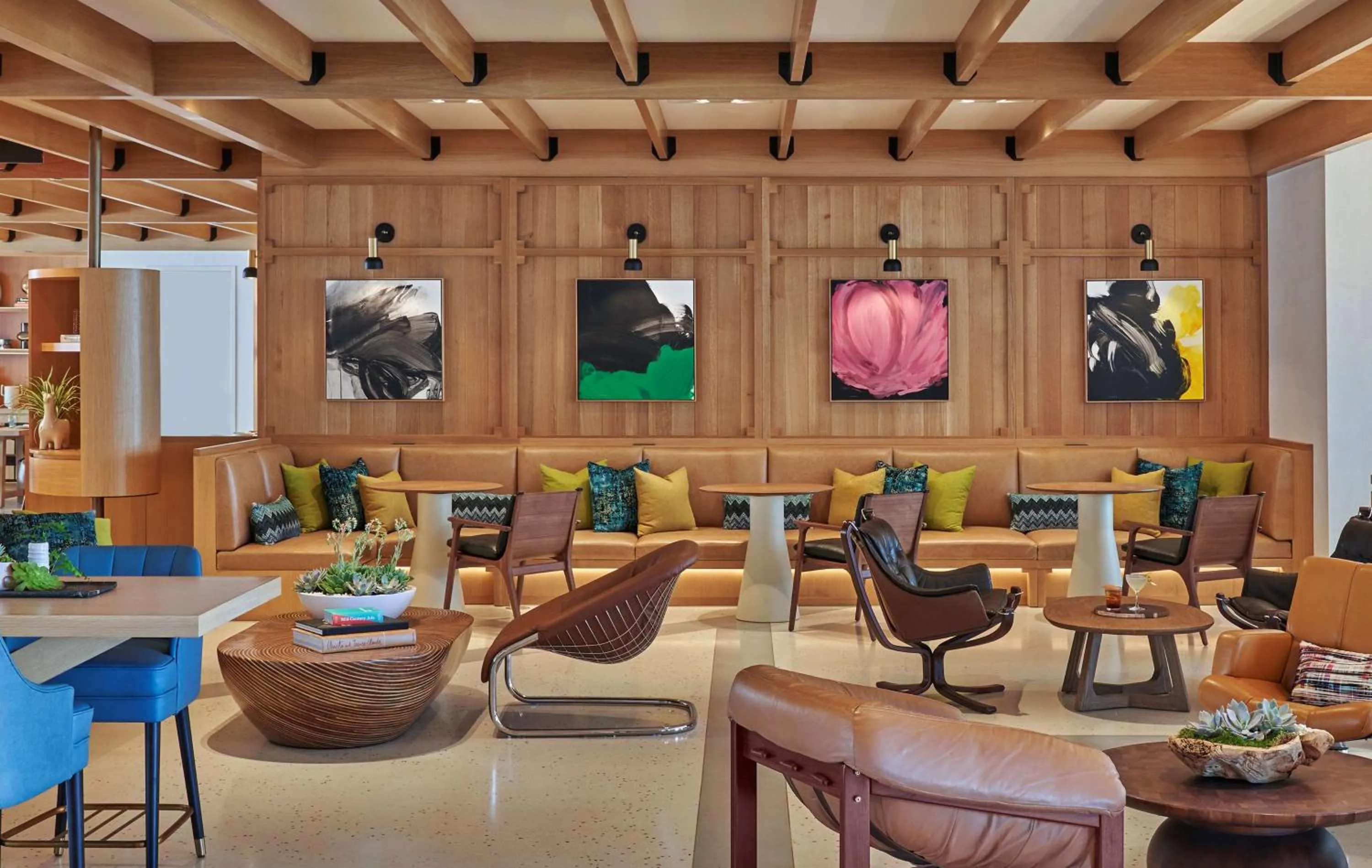 Restaurant/places to eat in Viceroy Santa Monica