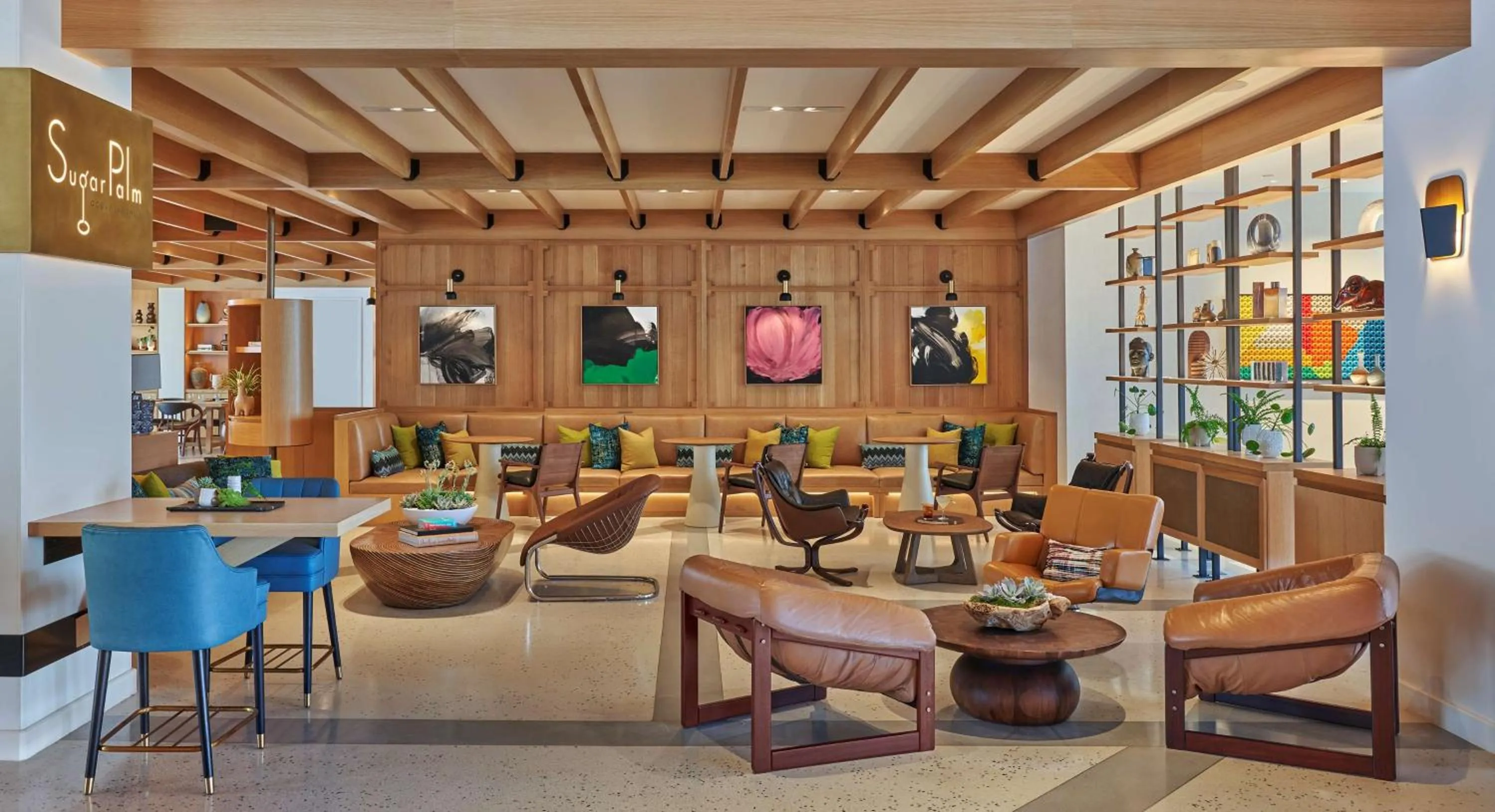 Lounge or bar in Viceroy Santa Monica