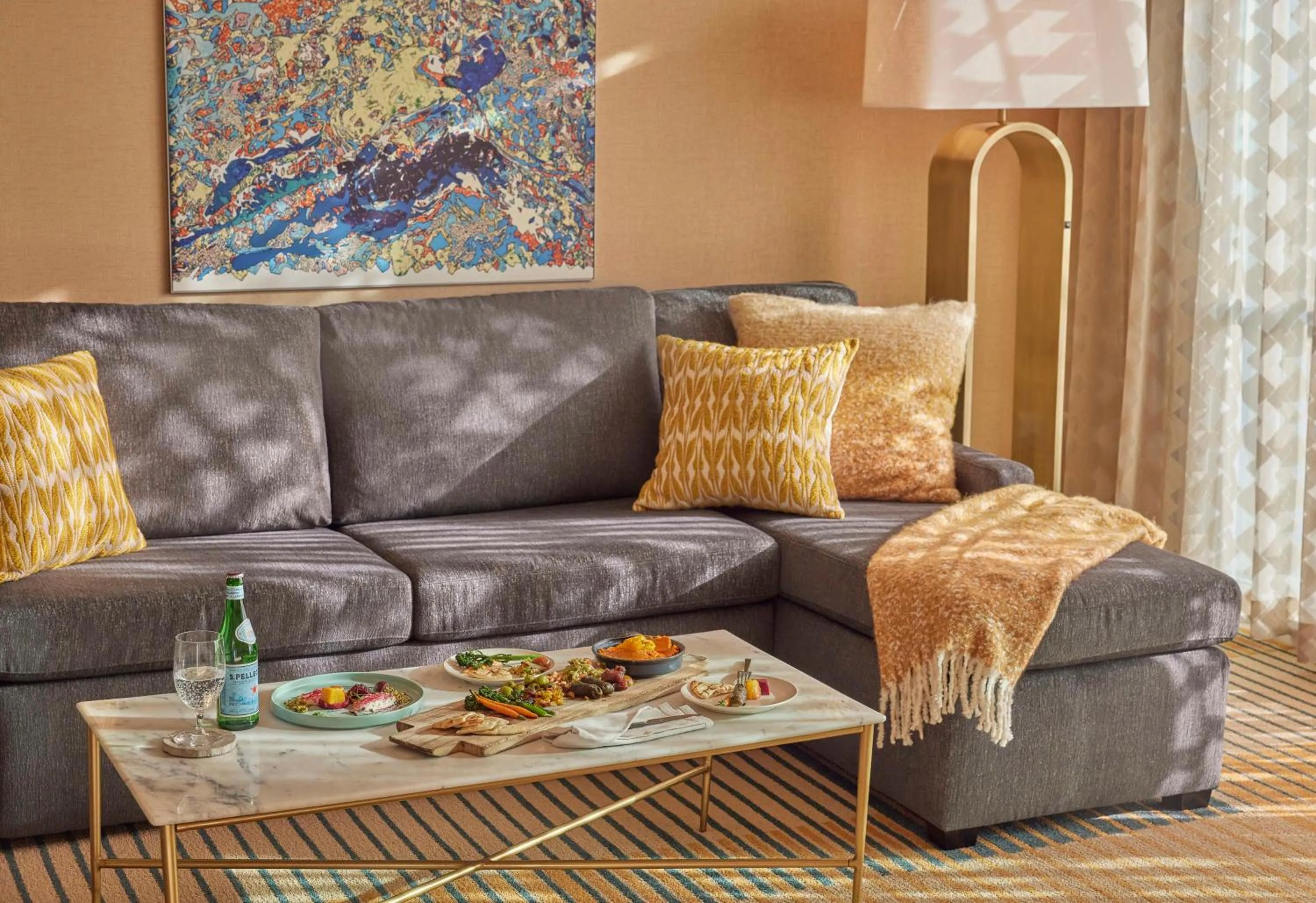 Food and drinks in Viceroy Santa Monica