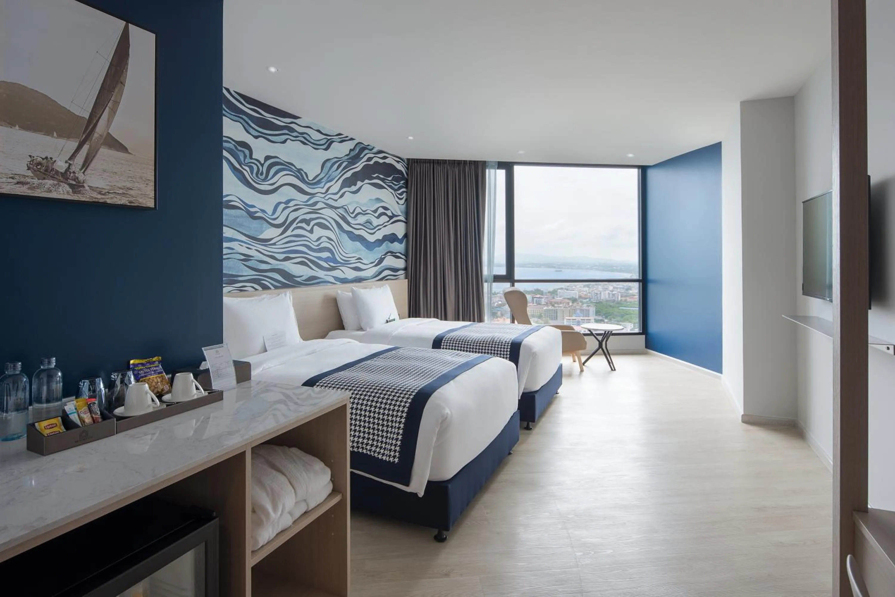 Bedroom, Bed in Brighton Grand Hotel Pattaya - SHA Extra Plus