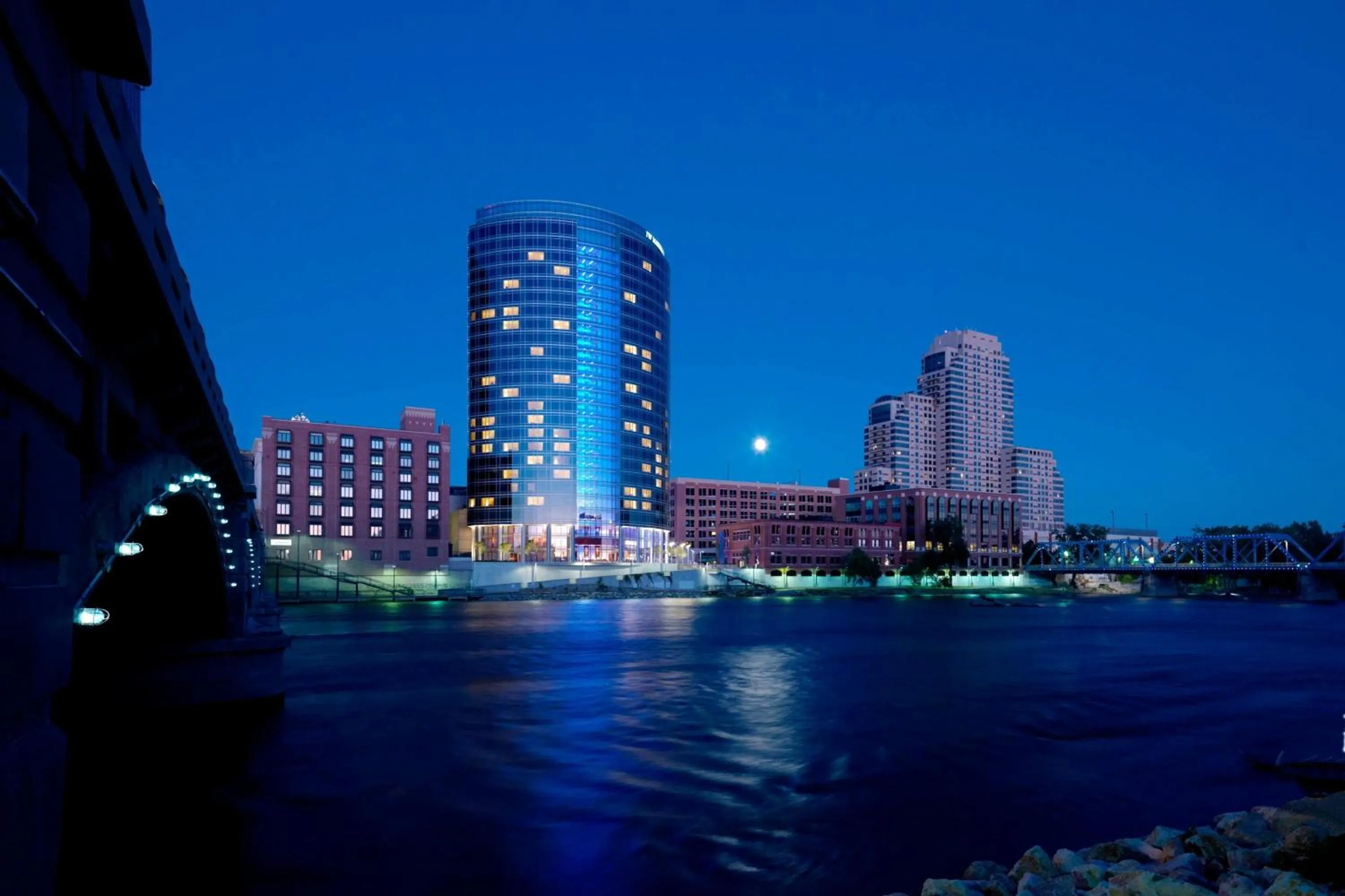 Property building in JW Marriott Grand Rapids