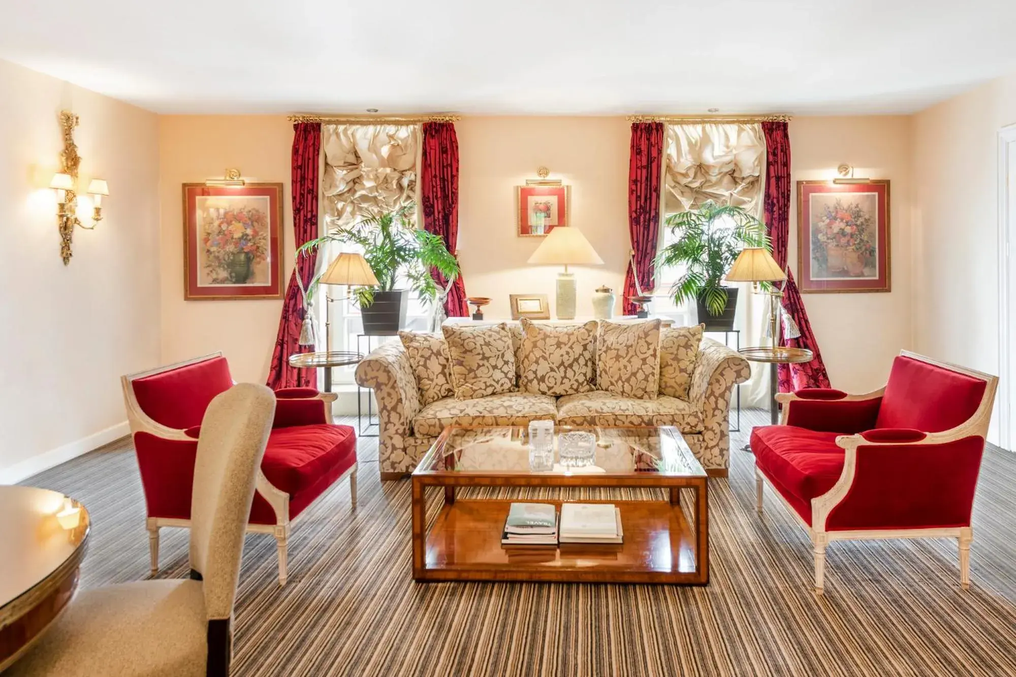 Presidential Suite with Spa Access in Stikliai Hotel - Relais & Châteaux Presidential Suite with Spa Access in Stikliai Hotel - Relais & Châteaux