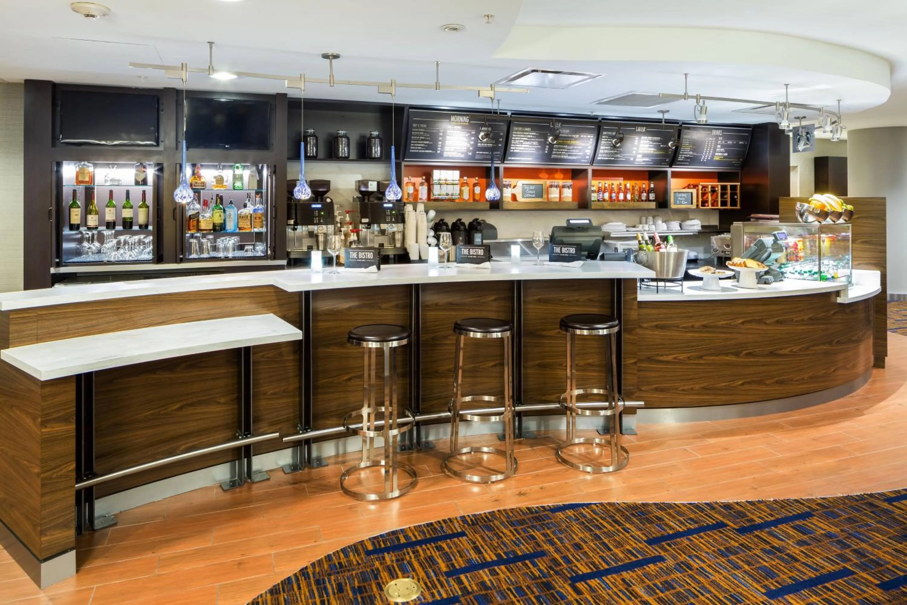 Restaurant/places to eat in Courtyard by Marriott Houston Galleria