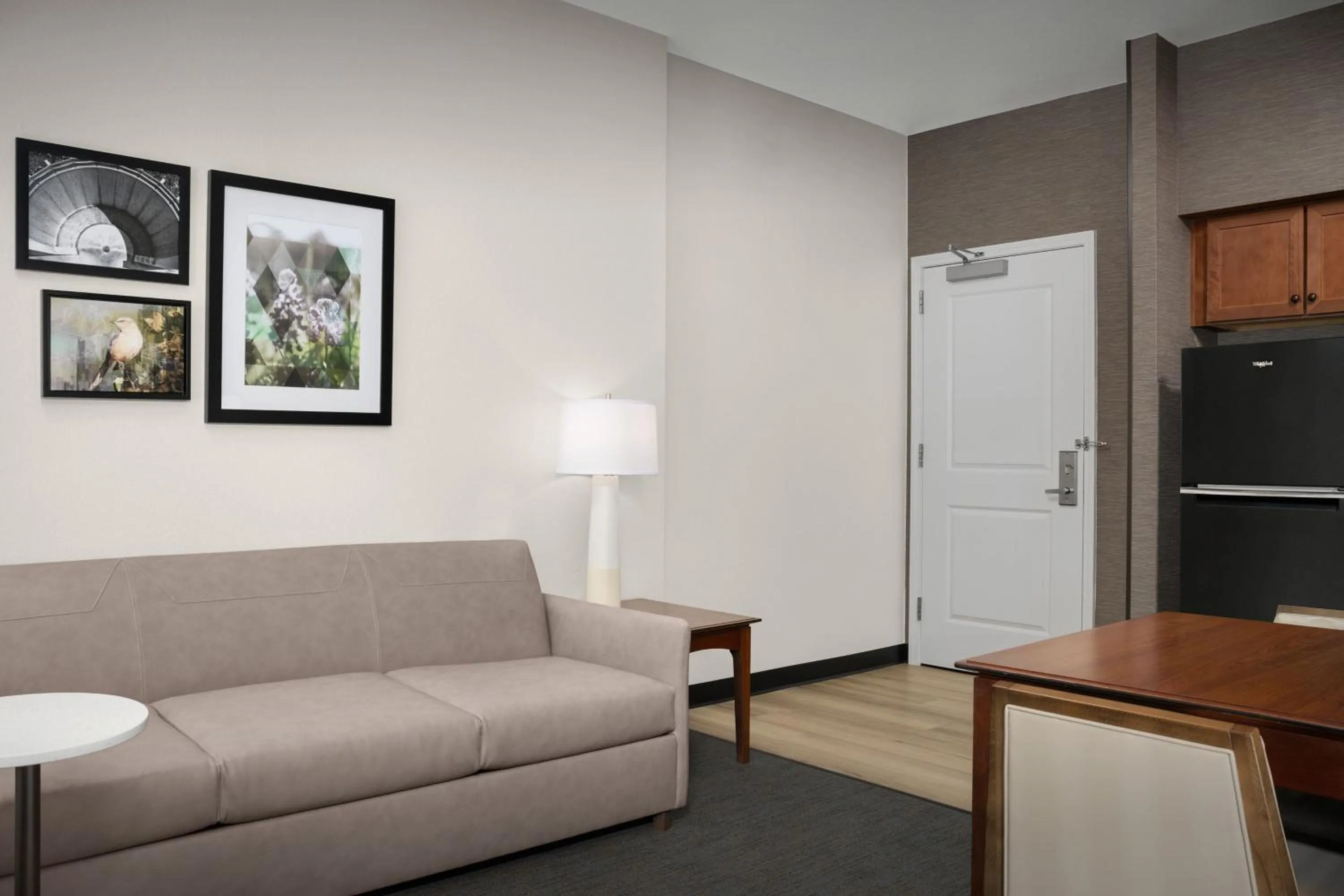 Living room in Residence Inn Houston West Energy Corridor