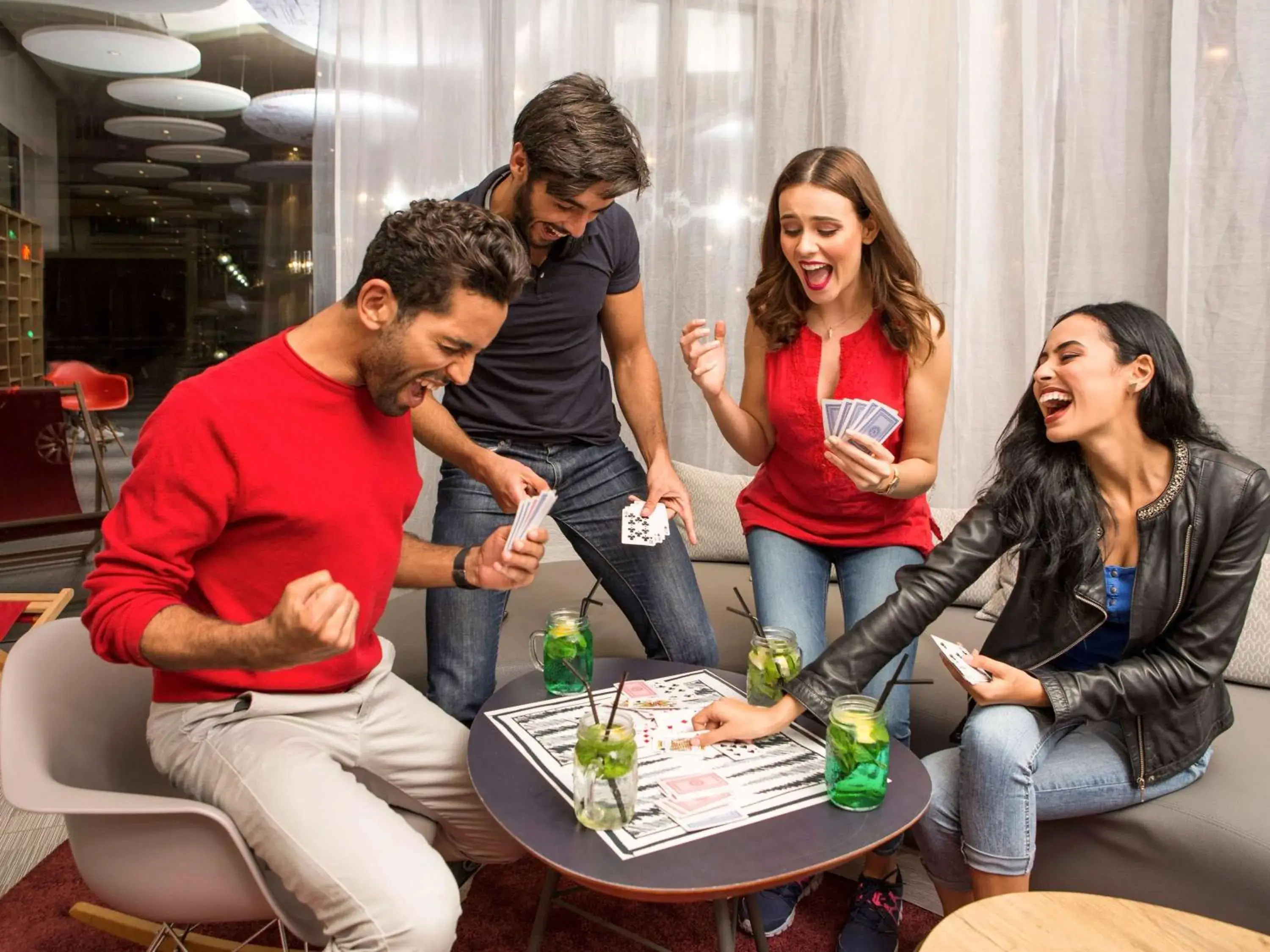 group of guests in Ibis Casa Voyageurs