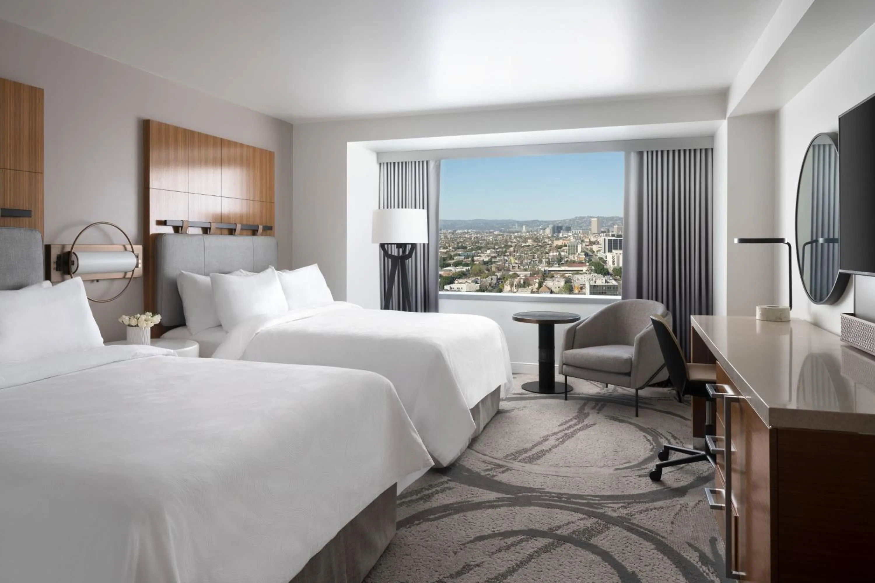 Photo of the whole room, Bed in JW Marriott Los Angeles L.A. LIVE