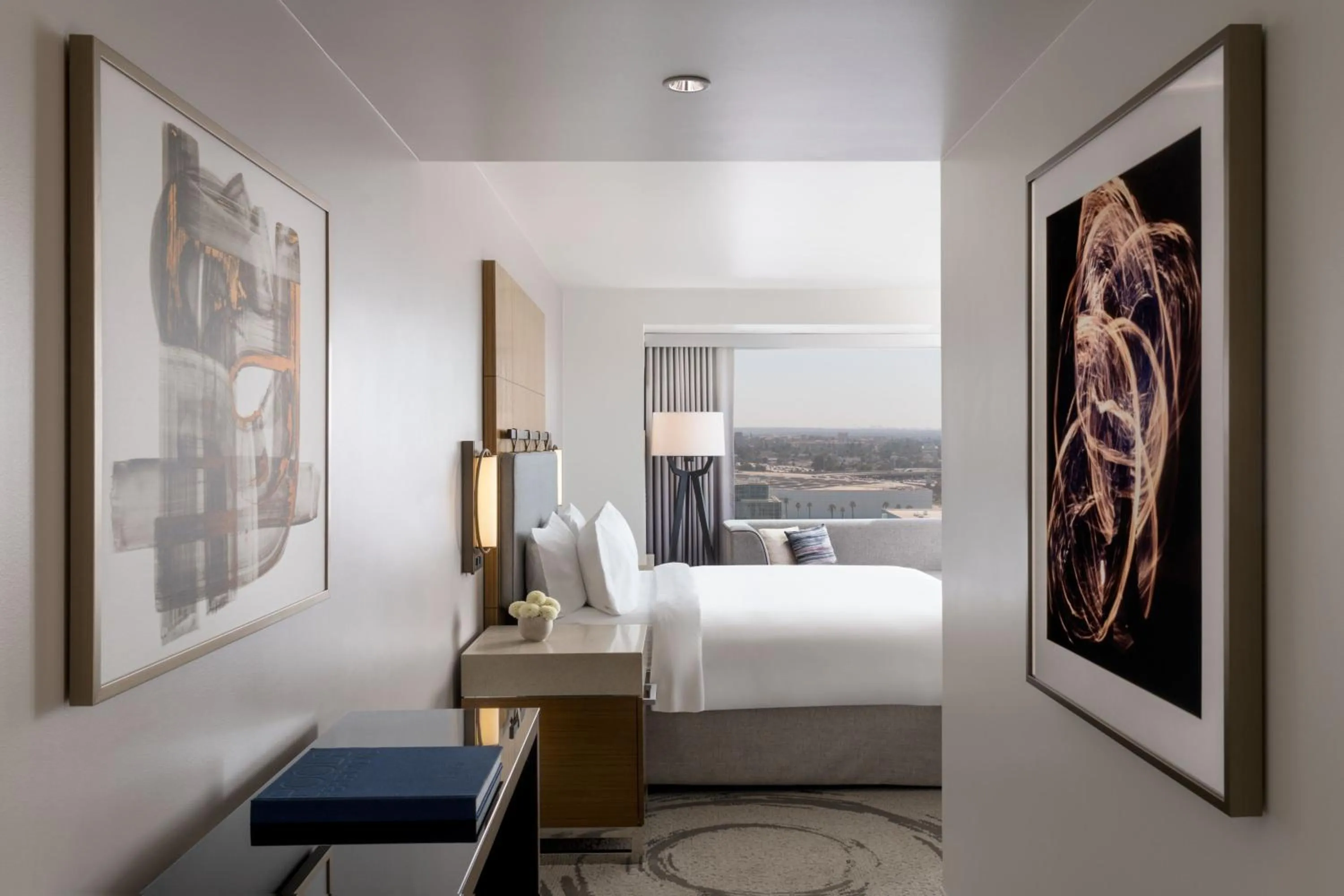 Photo of the whole room, Bed in JW Marriott Los Angeles L.A. LIVE