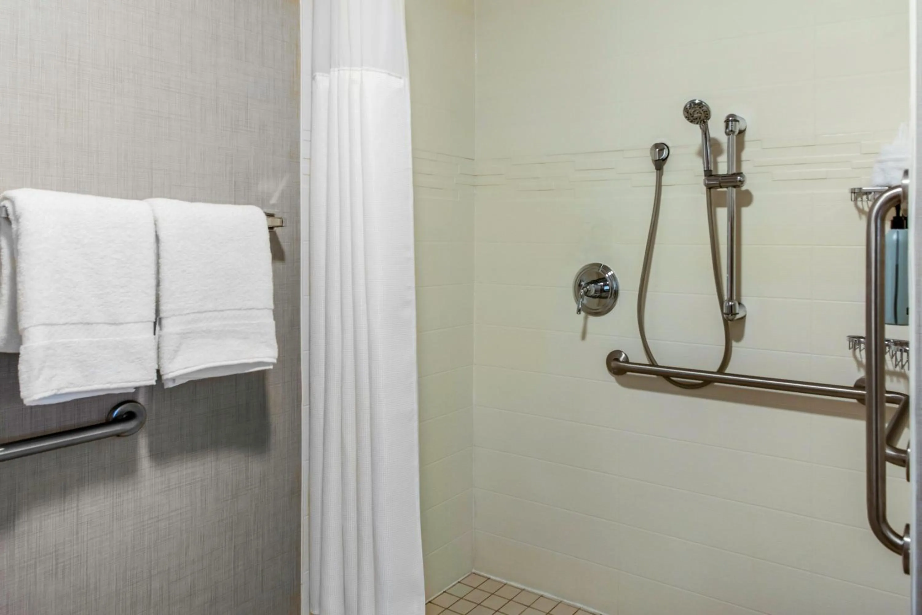 Bathroom in Residence Inn by Marriott Yonkers Westchester County