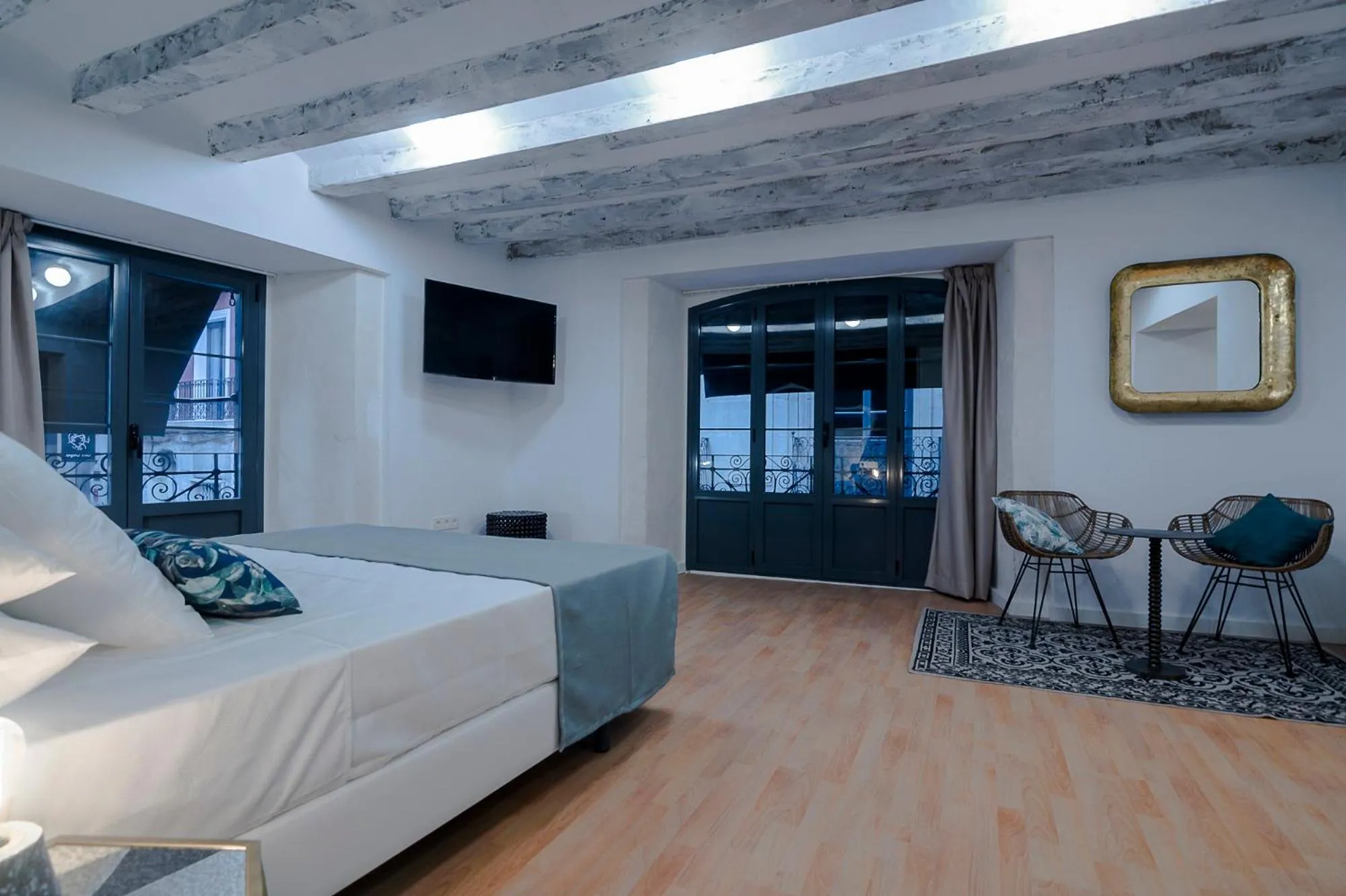 Bed in Hotel Boutique Alicante Palacete S.XVII Adults Only