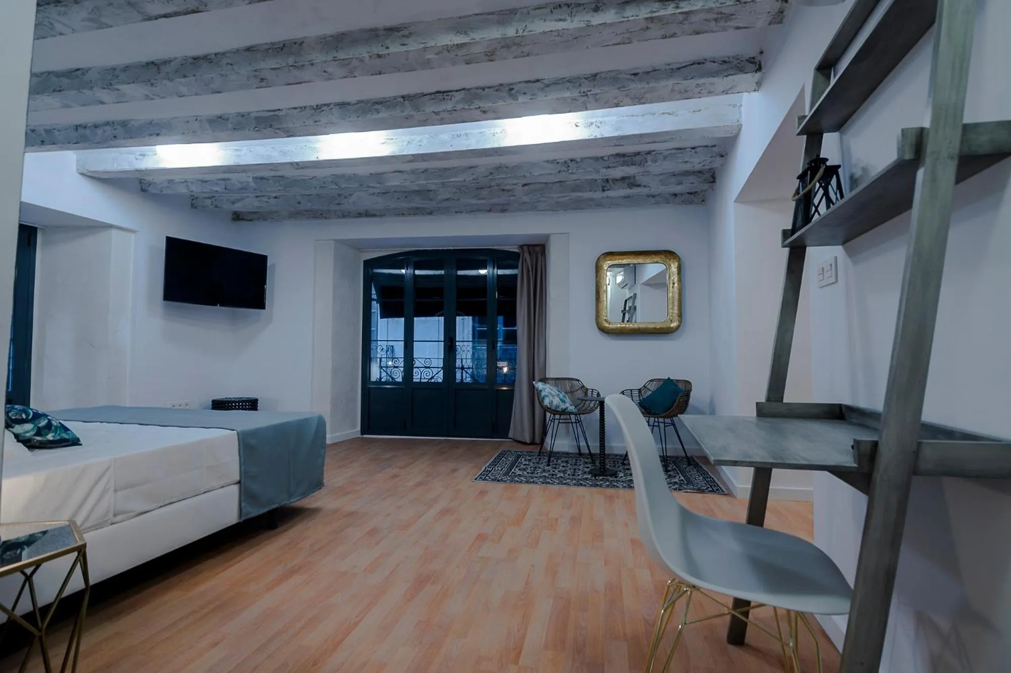 Bed in Hotel Boutique Alicante Palacete S.XVII Adults Only