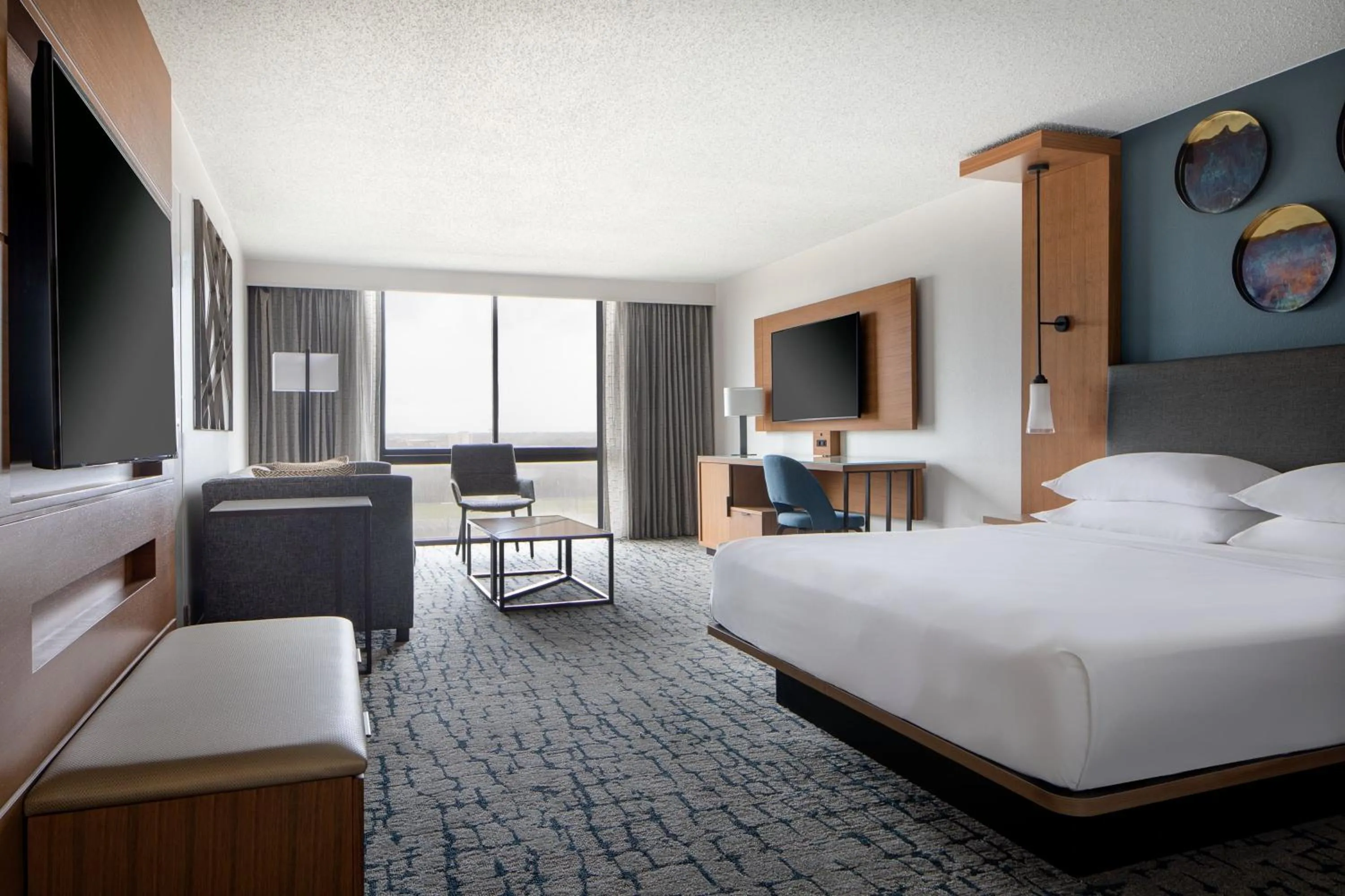 Bedroom, Bed in Houston Marriott South at Hobby Airport
