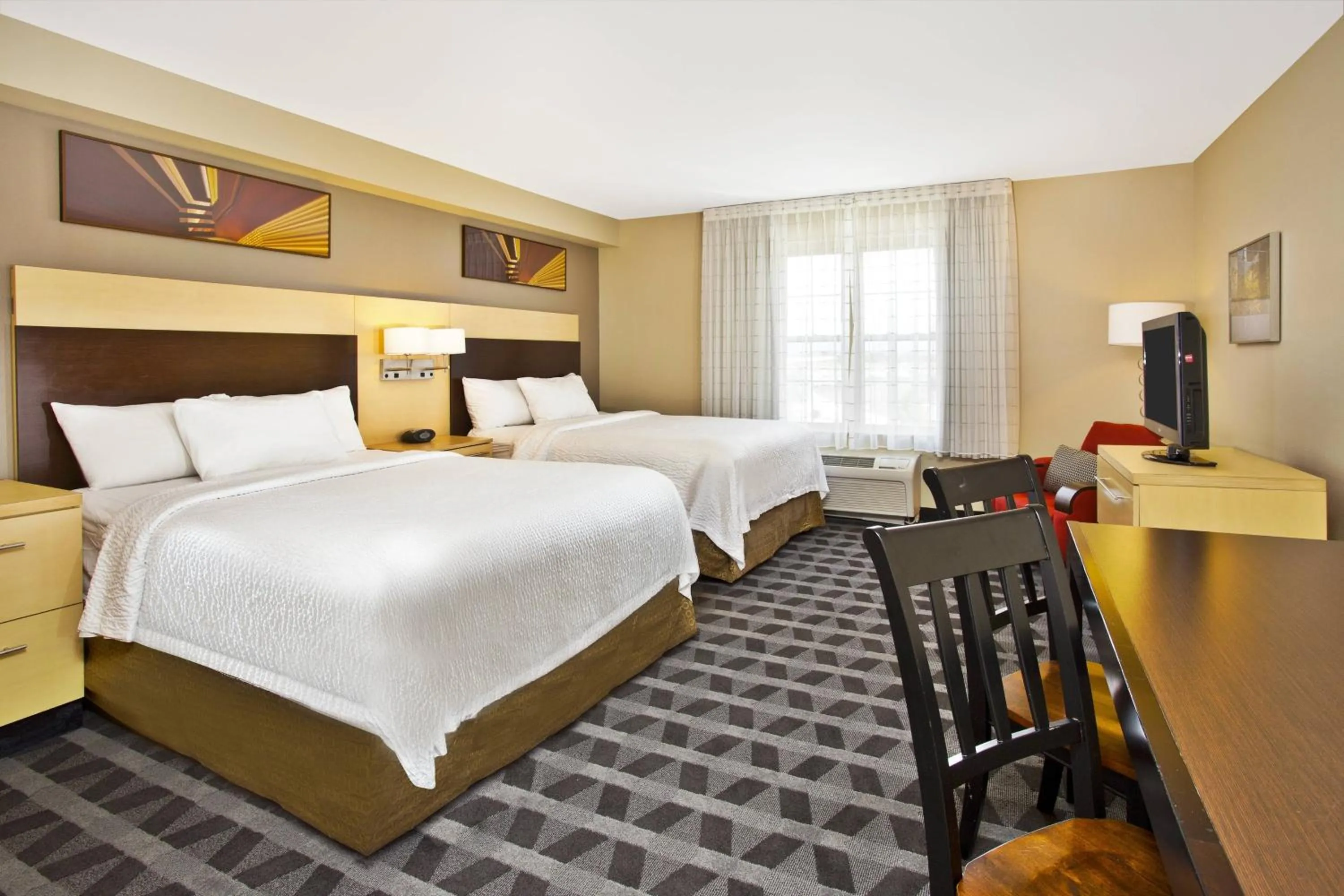 Photo of the whole room, Bed in TownePlace Suites Republic Airport Long Island Farmingdale