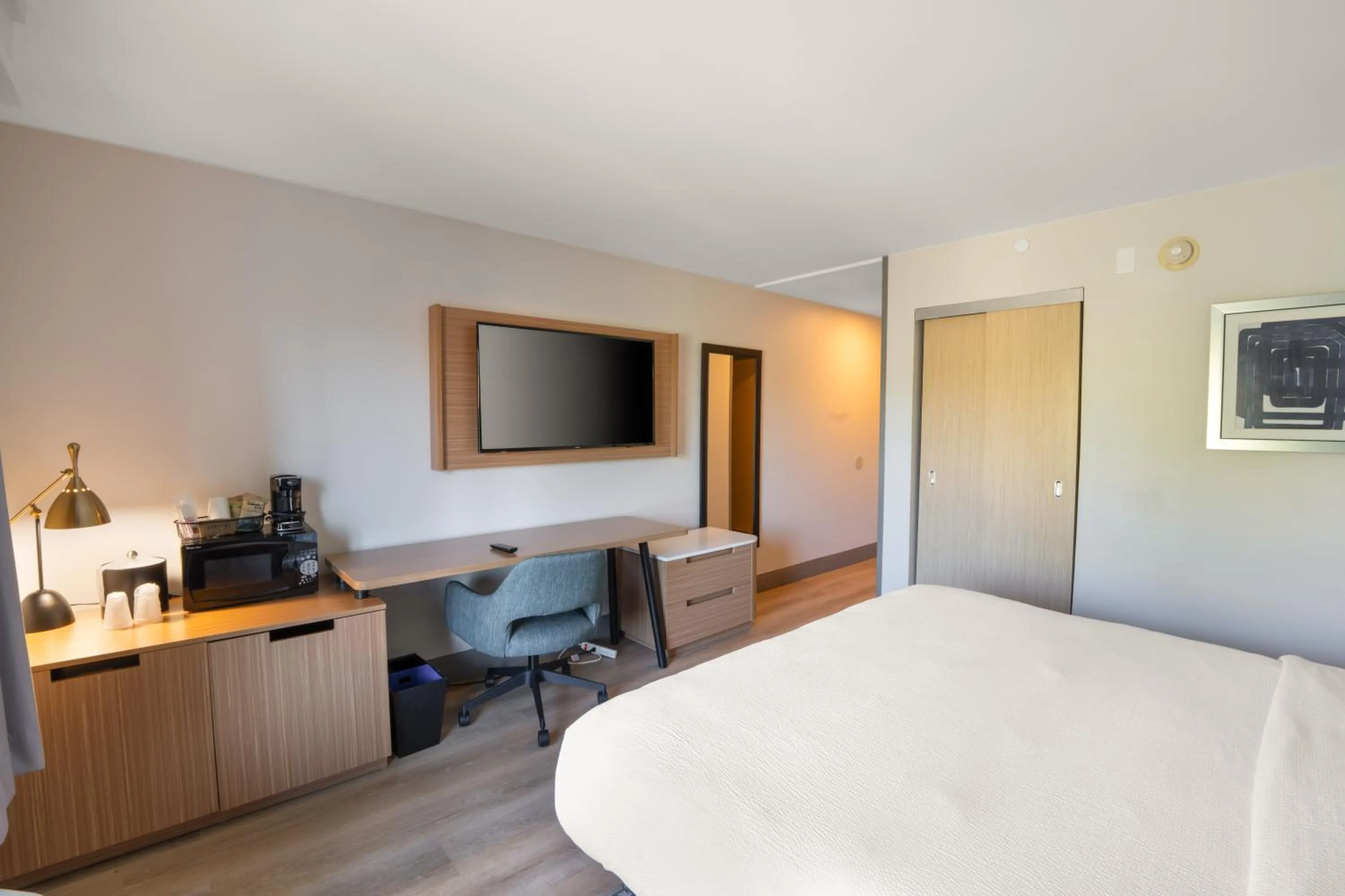 Bedroom, Bed in Fairfield Inn & Suites Jacksonville Butler Boulevard