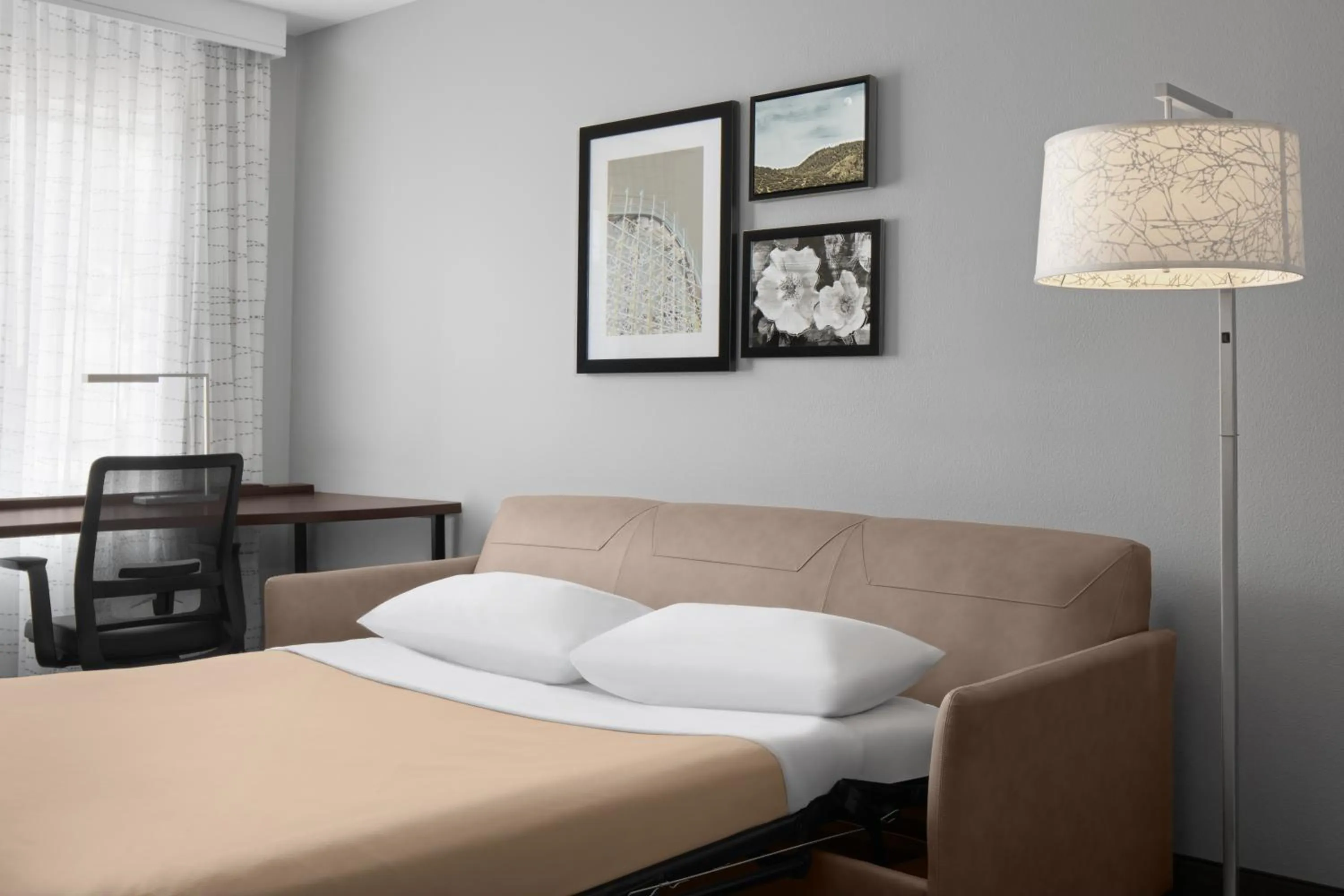 Bed in Residence Inn by Marriott Santa Clarita Valencia