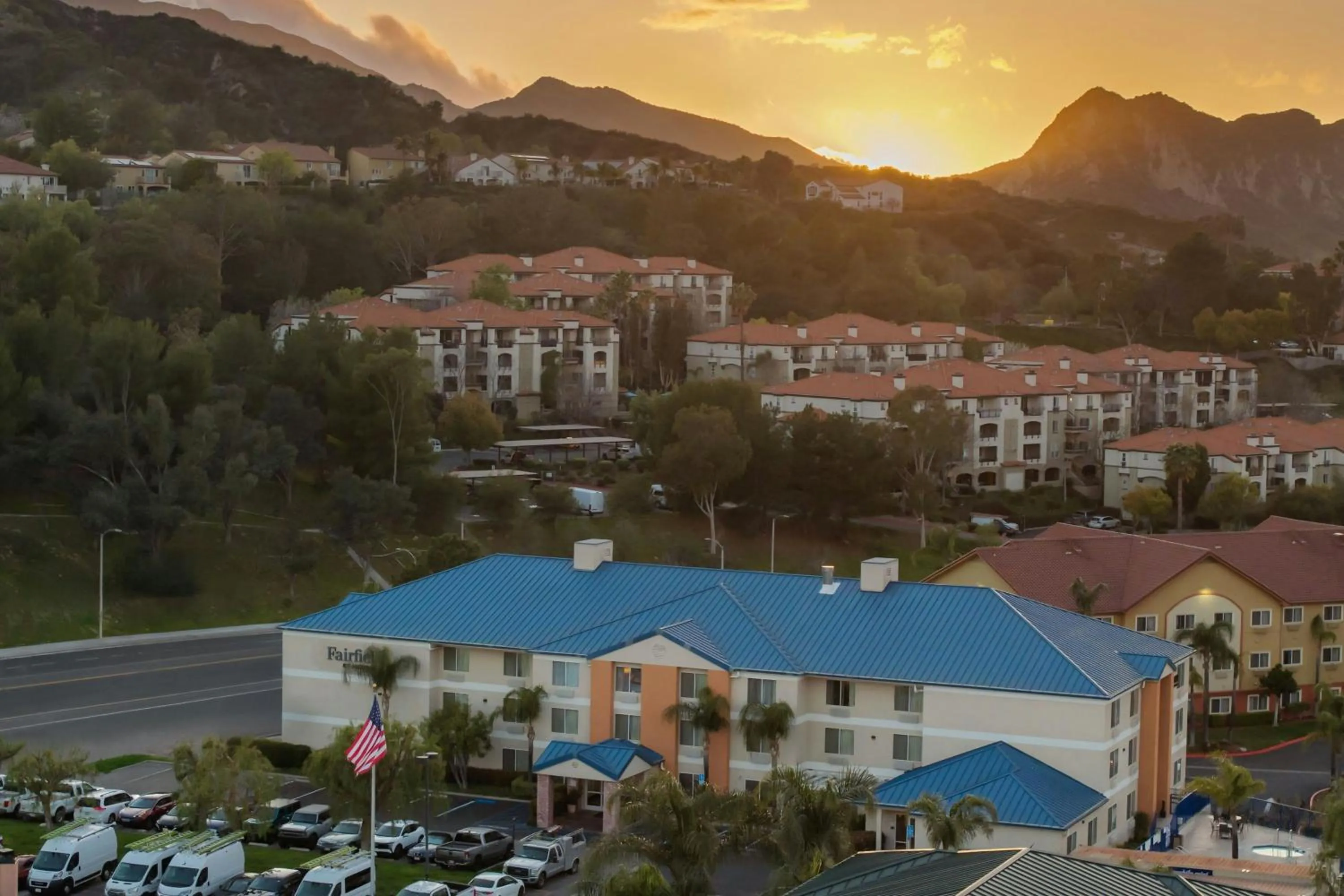 Property building in Fairfield Inn by Marriott Santa Clarita Valencia