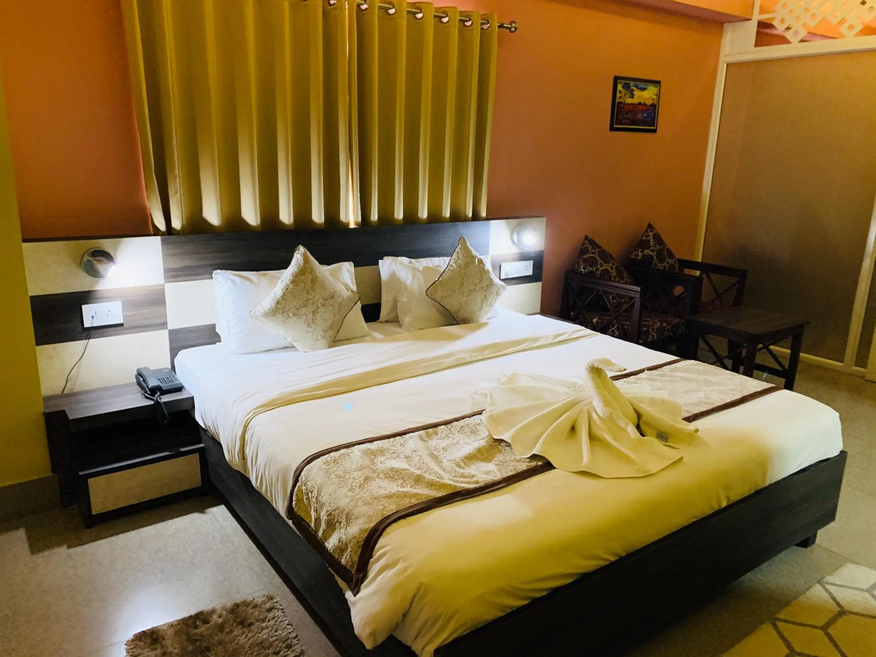 Bedroom, Bed in The Loft Hotel, Siliguri