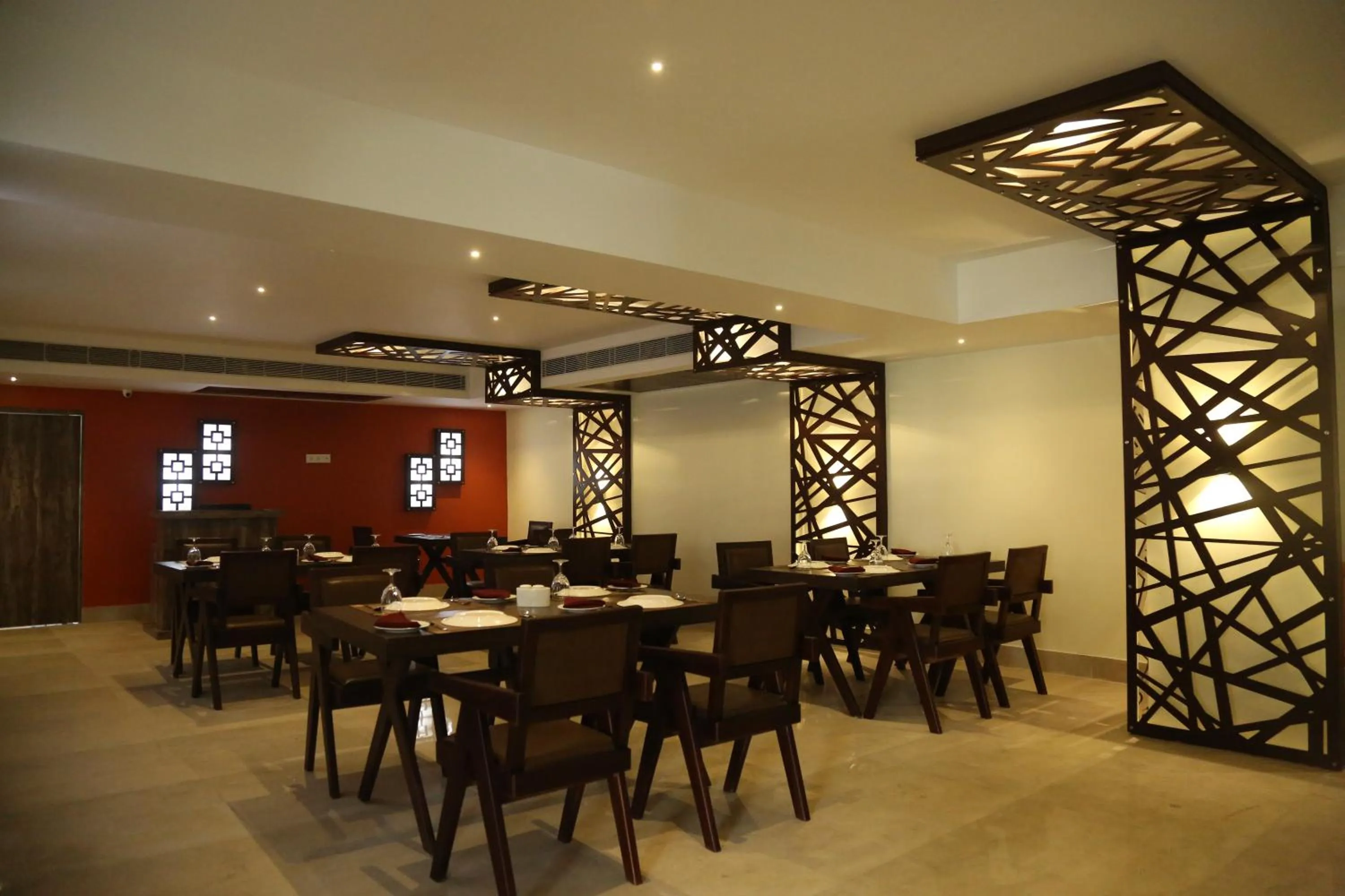 Restaurant/places to eat in The Loft Hotel, Siliguri