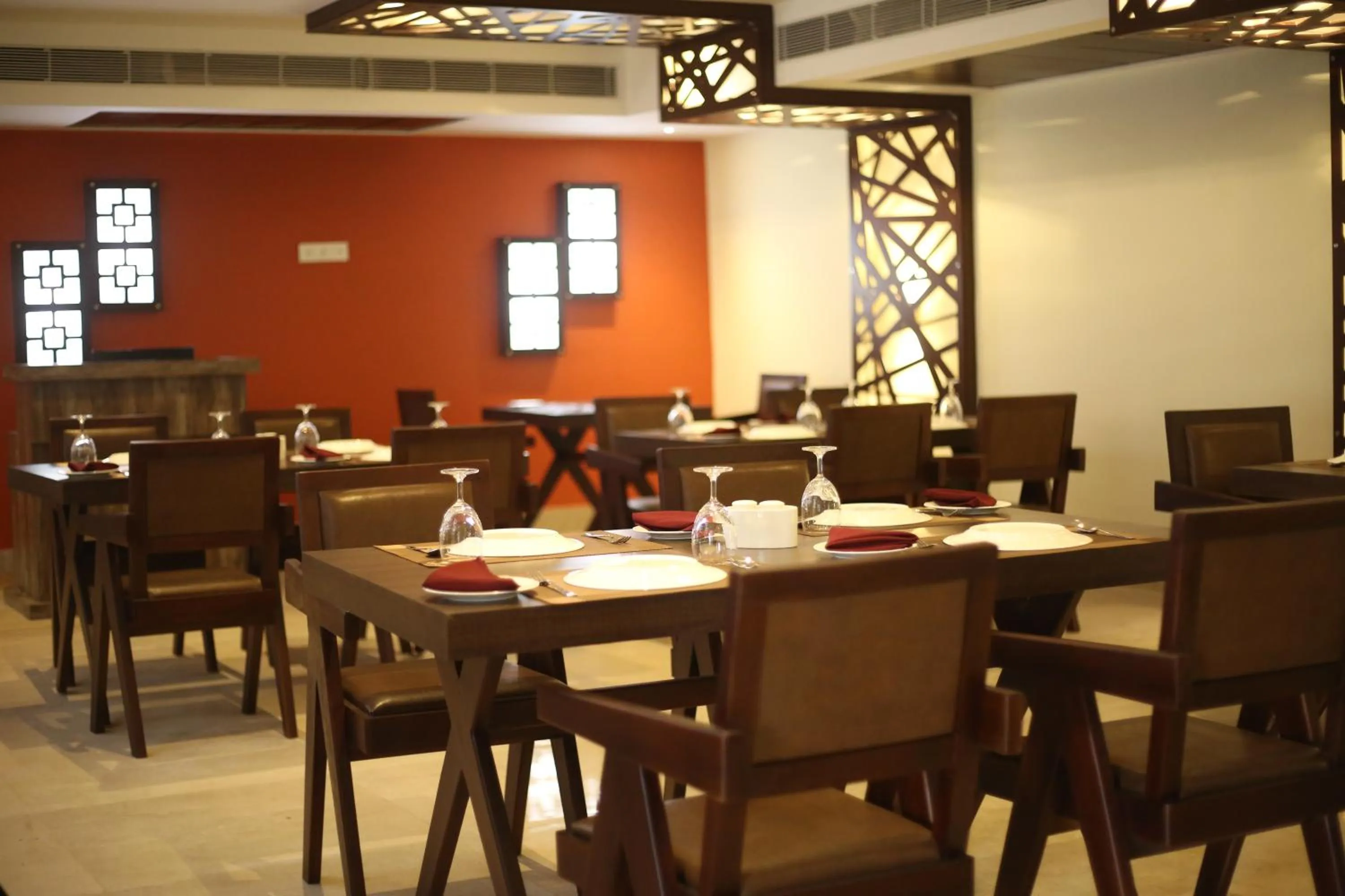Restaurant/places to eat in The Loft Hotel, Siliguri