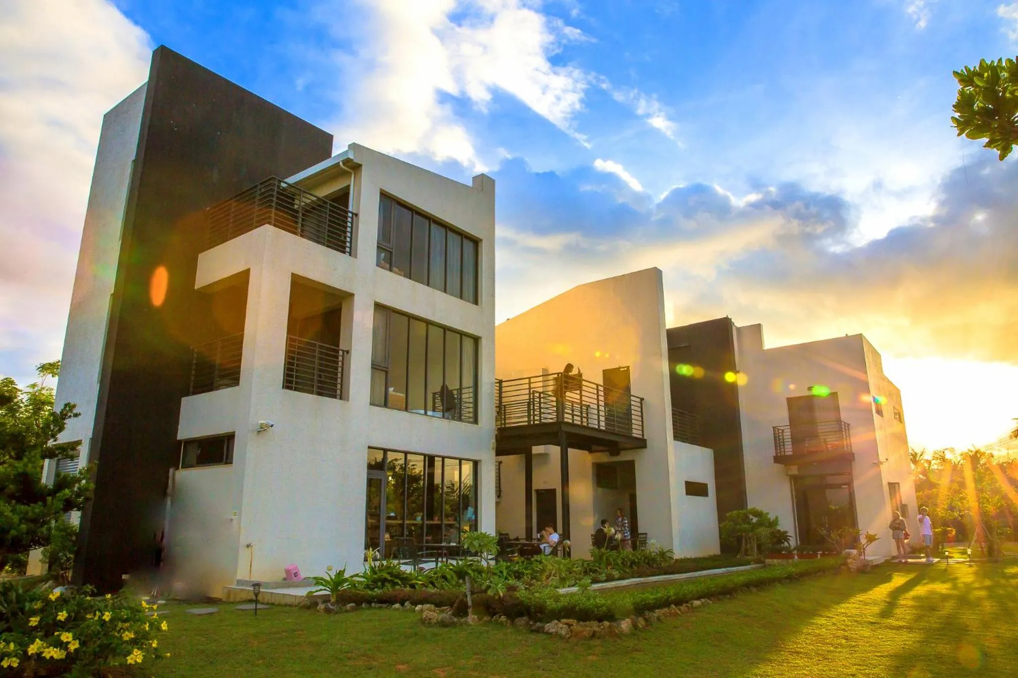 Property building in Lin's Forest