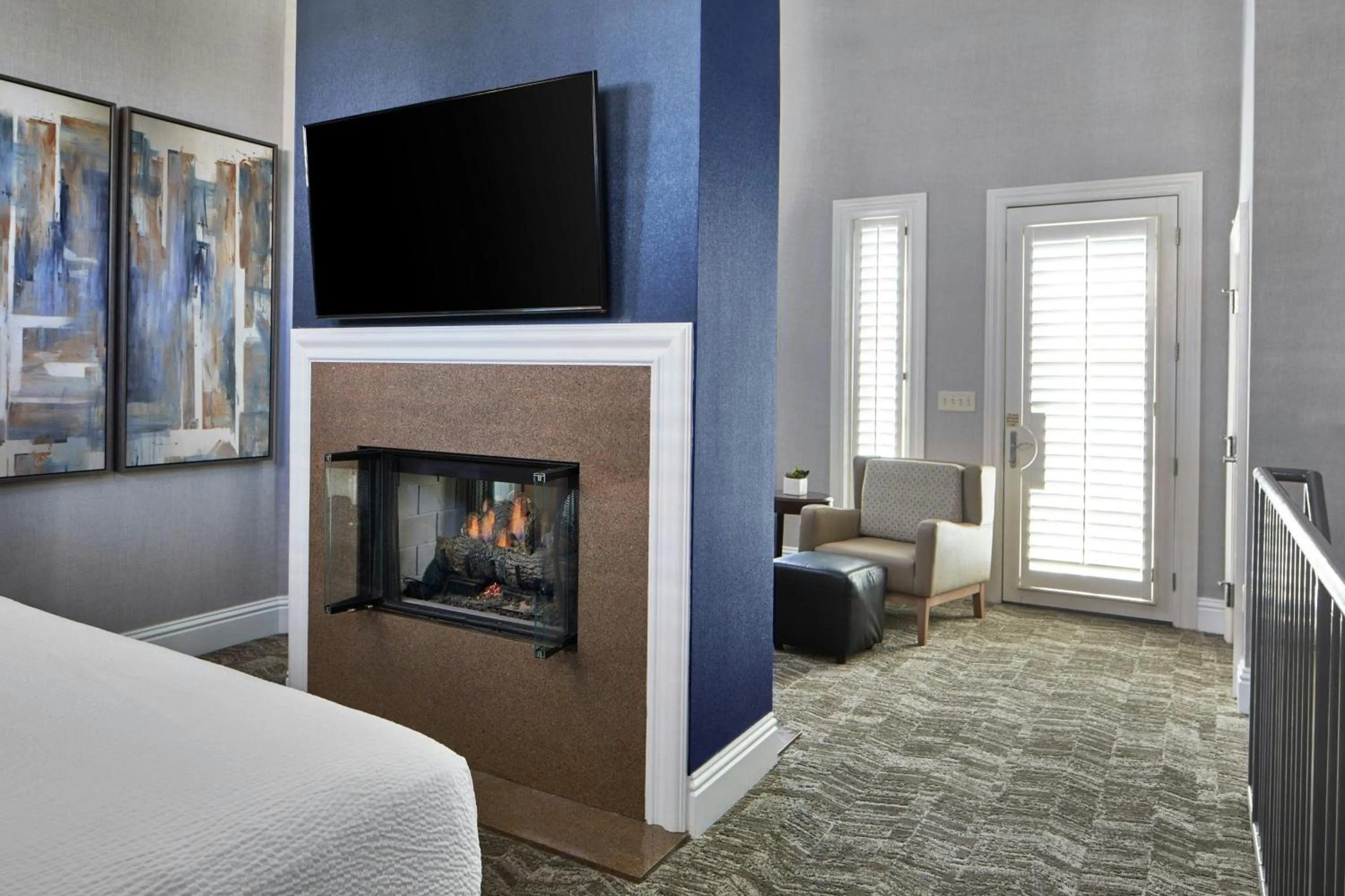 Bedroom, Bed in SpringHill Suites Memphis Downtown