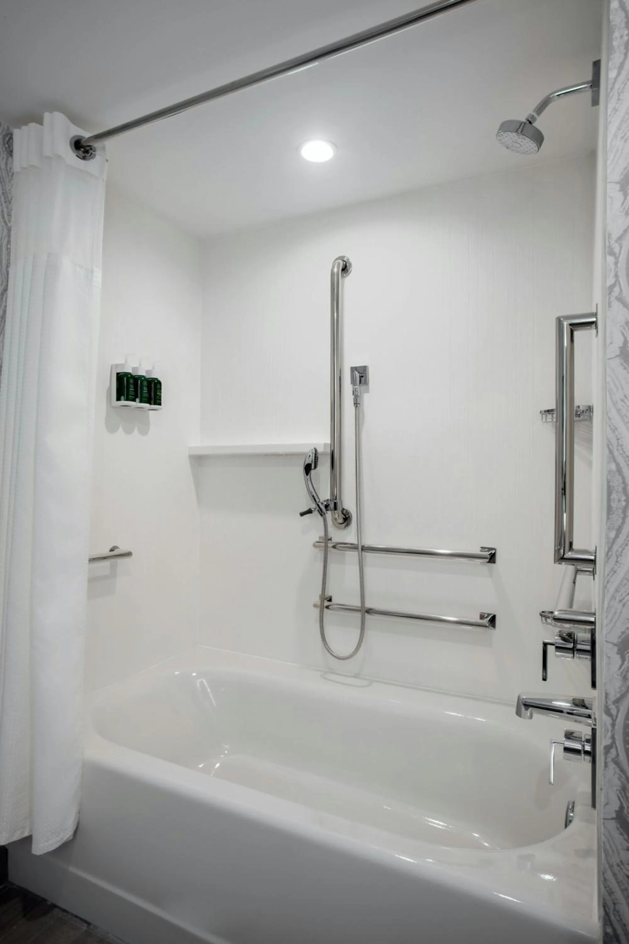 Bathroom in Courtyard by Marriott Miami Aventura Mall