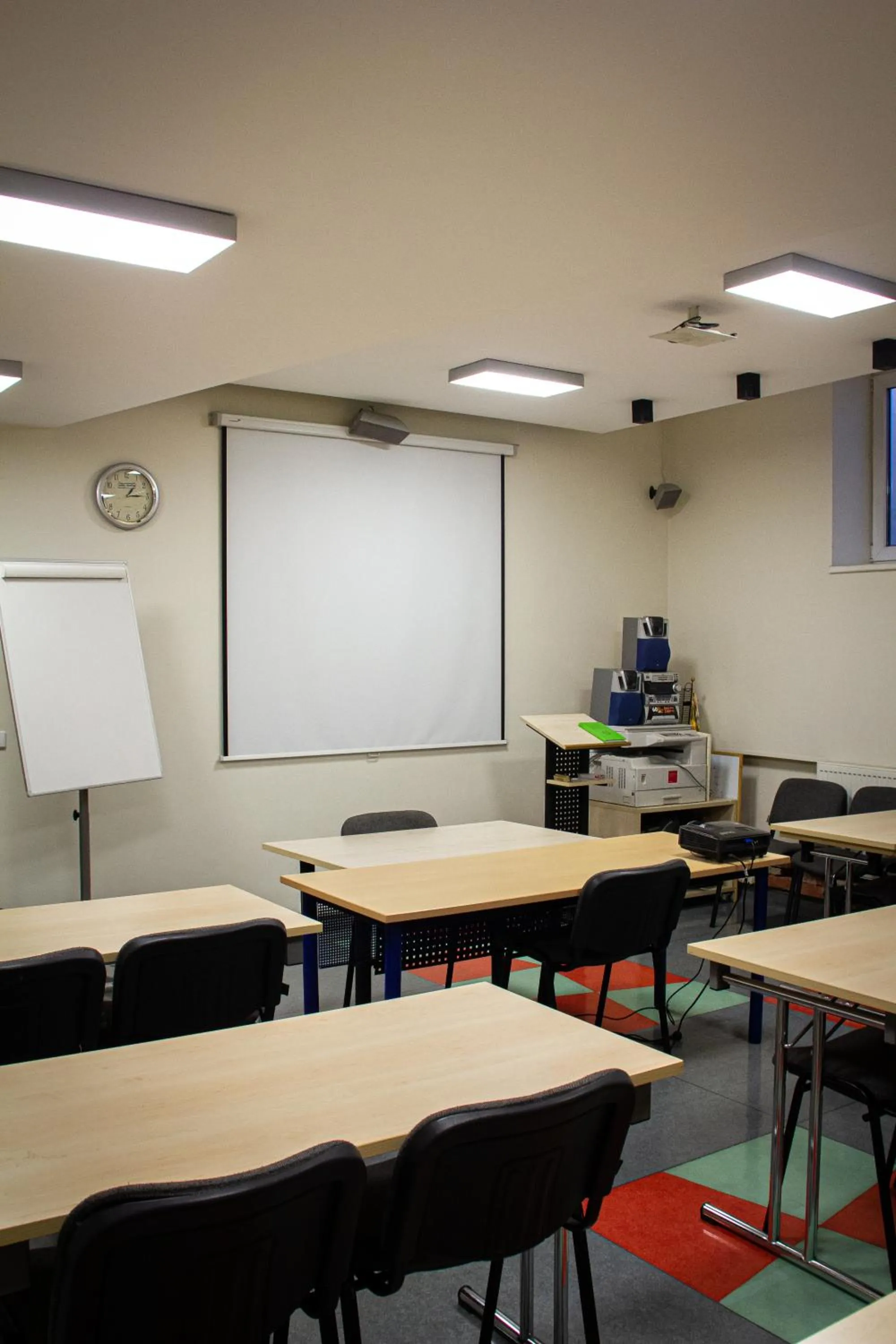 Meeting/conference room in Apple Economy Hotel