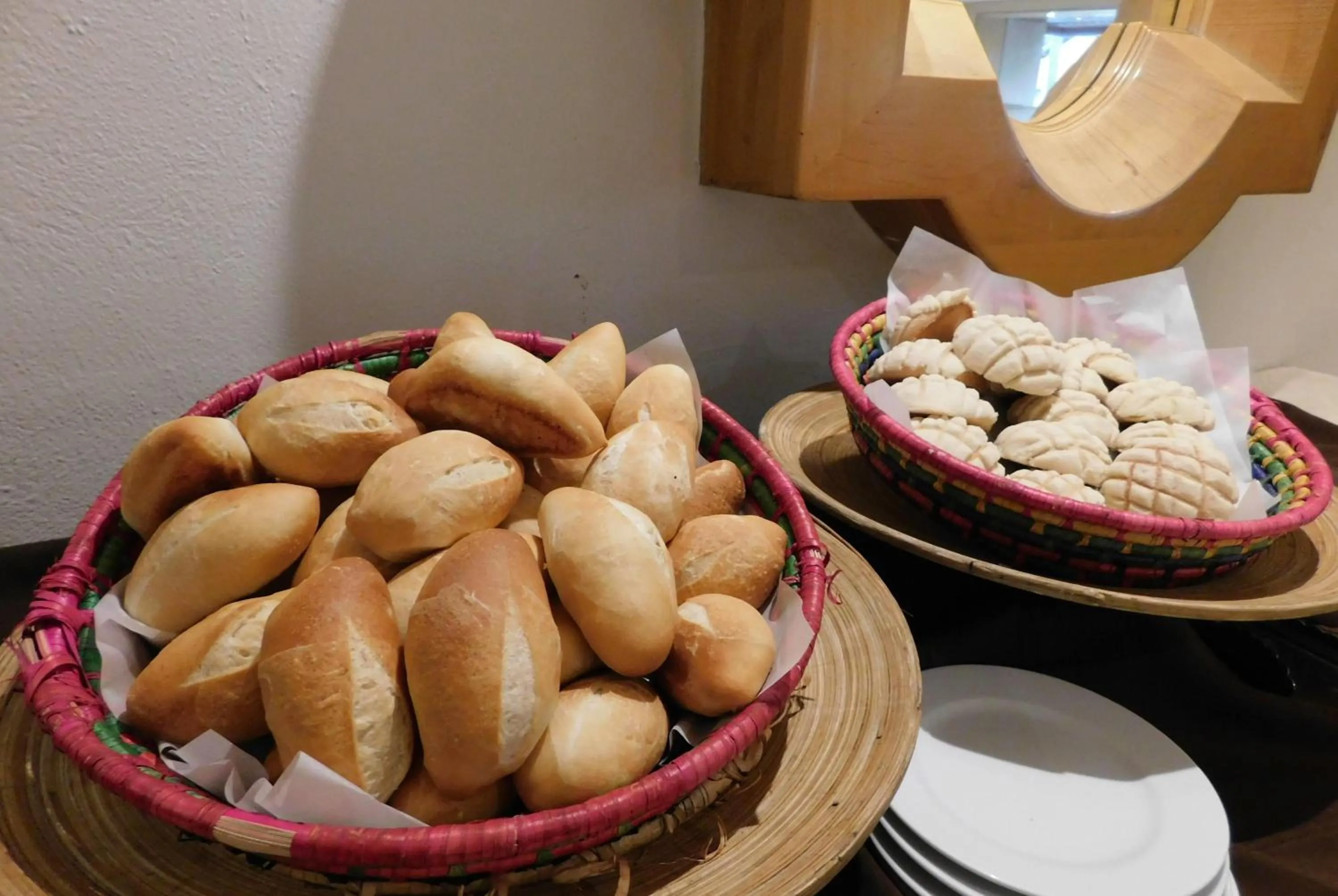 Restaurant/places to eat in Hotel Palacio Azteca Tijuana, Trademark by Wyndham