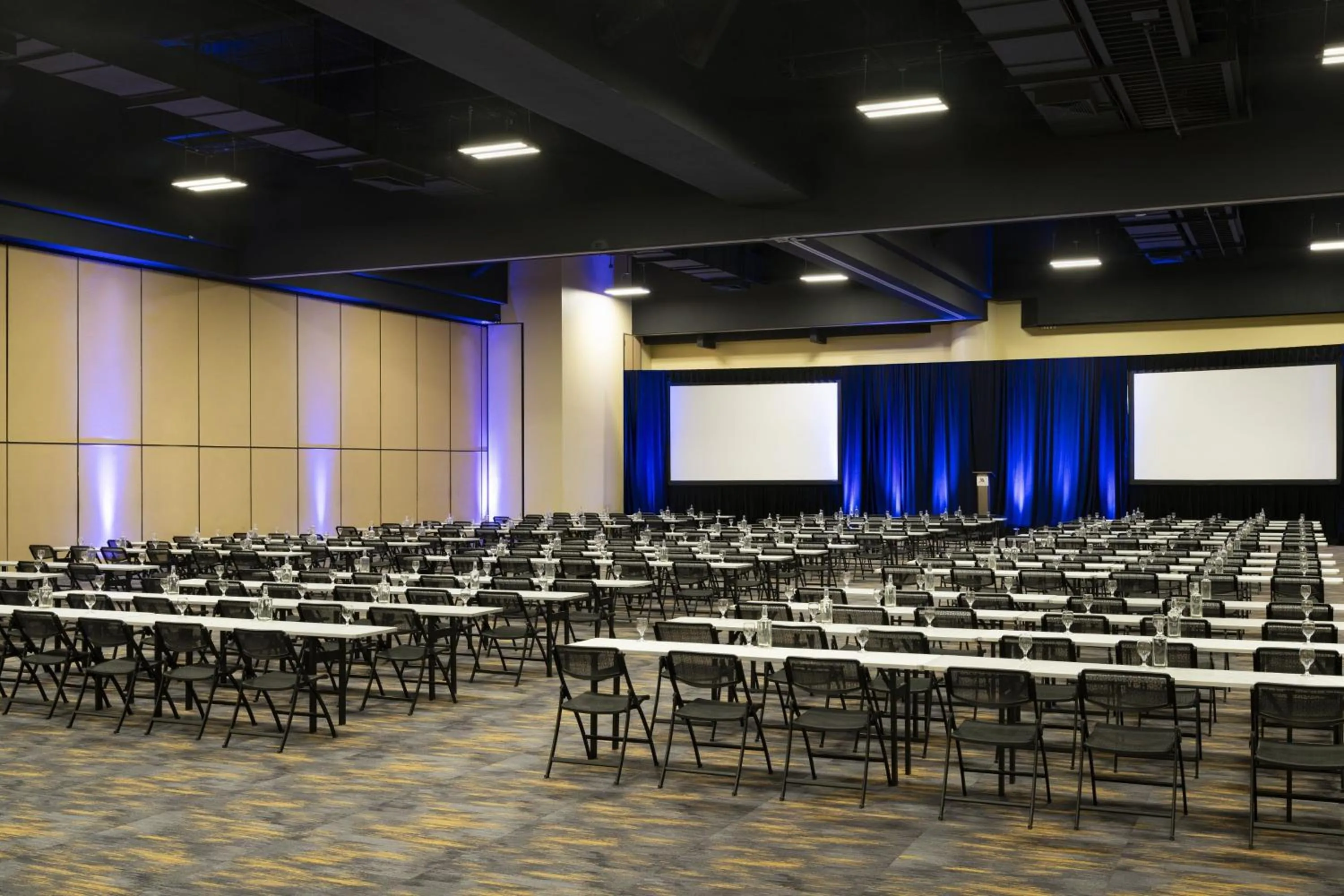 Meeting/conference room in Oakland Marriott City Center