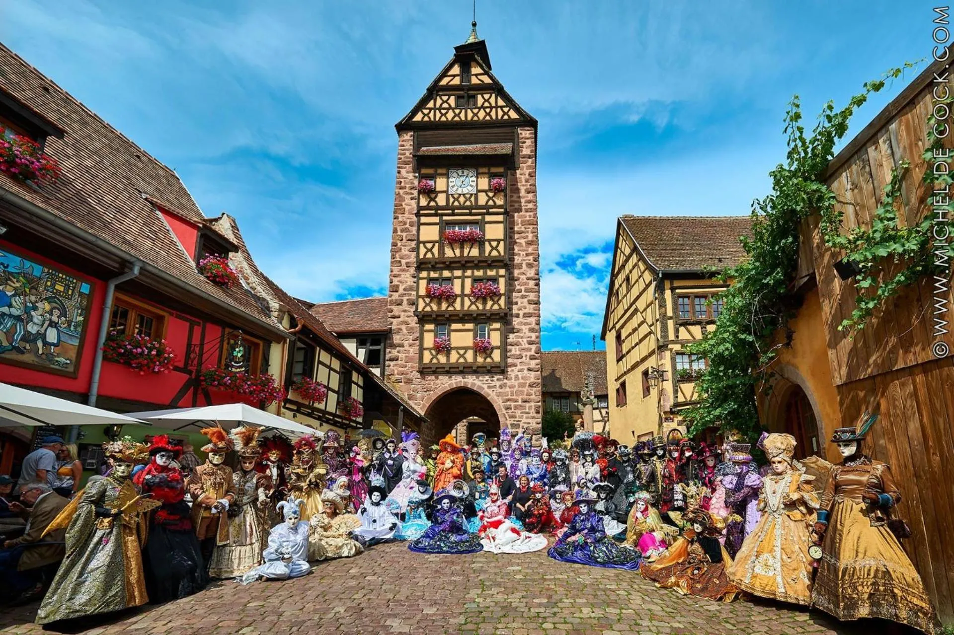 Nearby landmark in ADRIHOF à Riquewihr, Cour de l'Abbaye d'Autrey