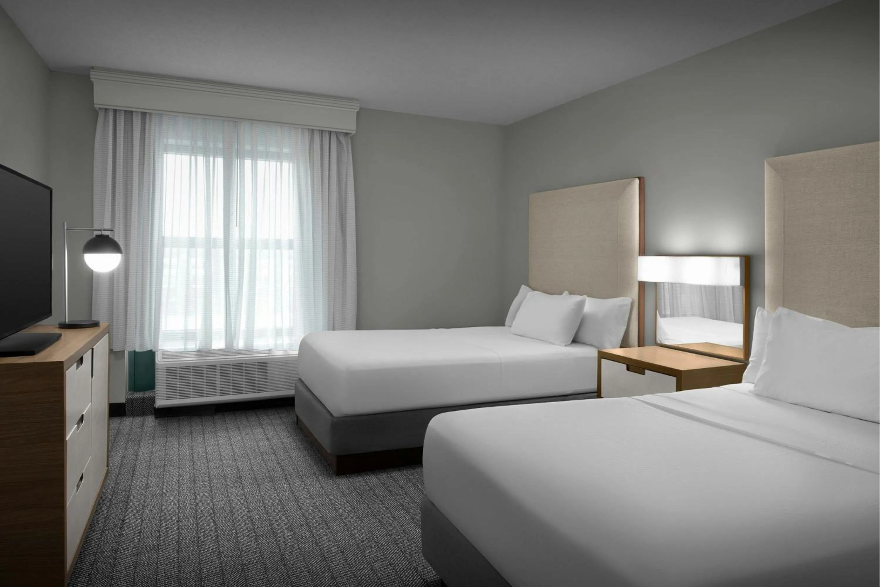 Bedroom, Bed in Courtyard Virginia Beach Oceanfront/South