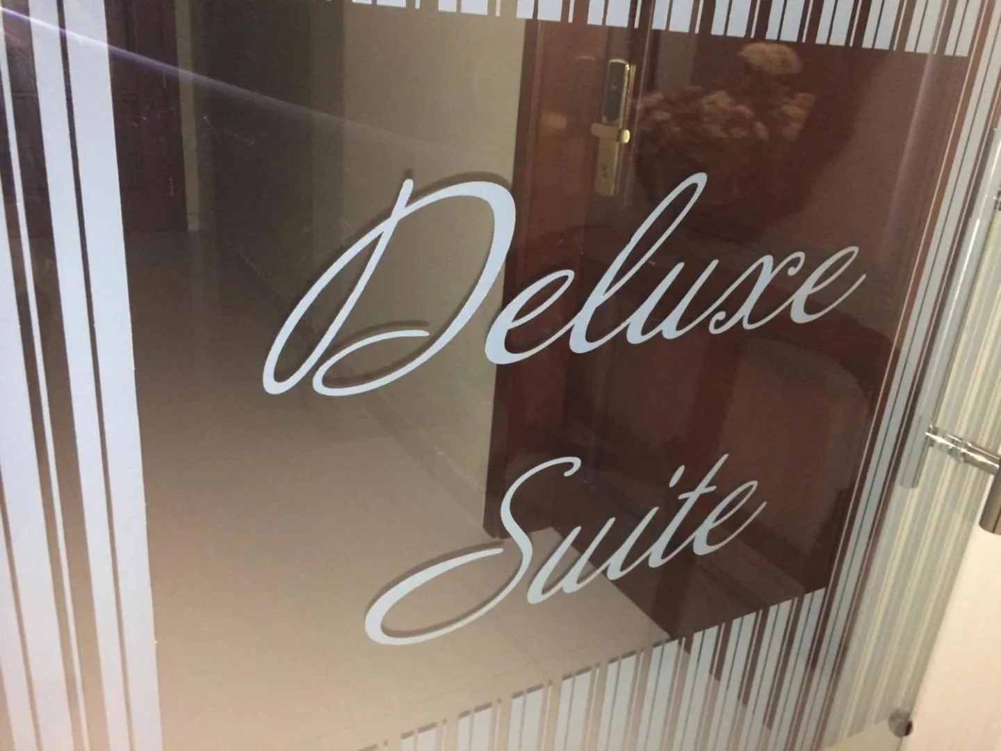 Text overlay in Orchards Cottage Hotel