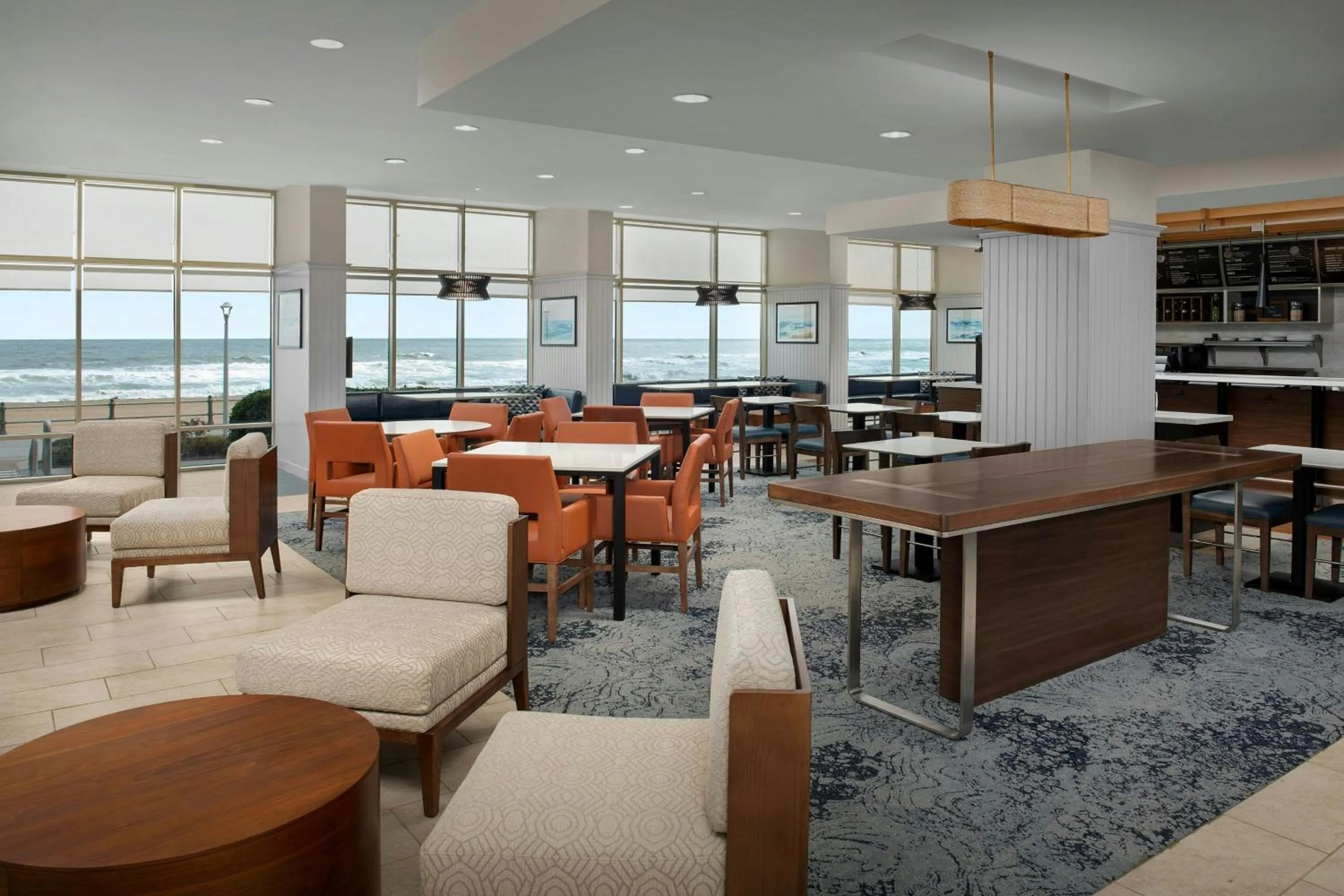 Lobby or reception in Courtyard Virginia Beach Oceanfront / North 37th Street