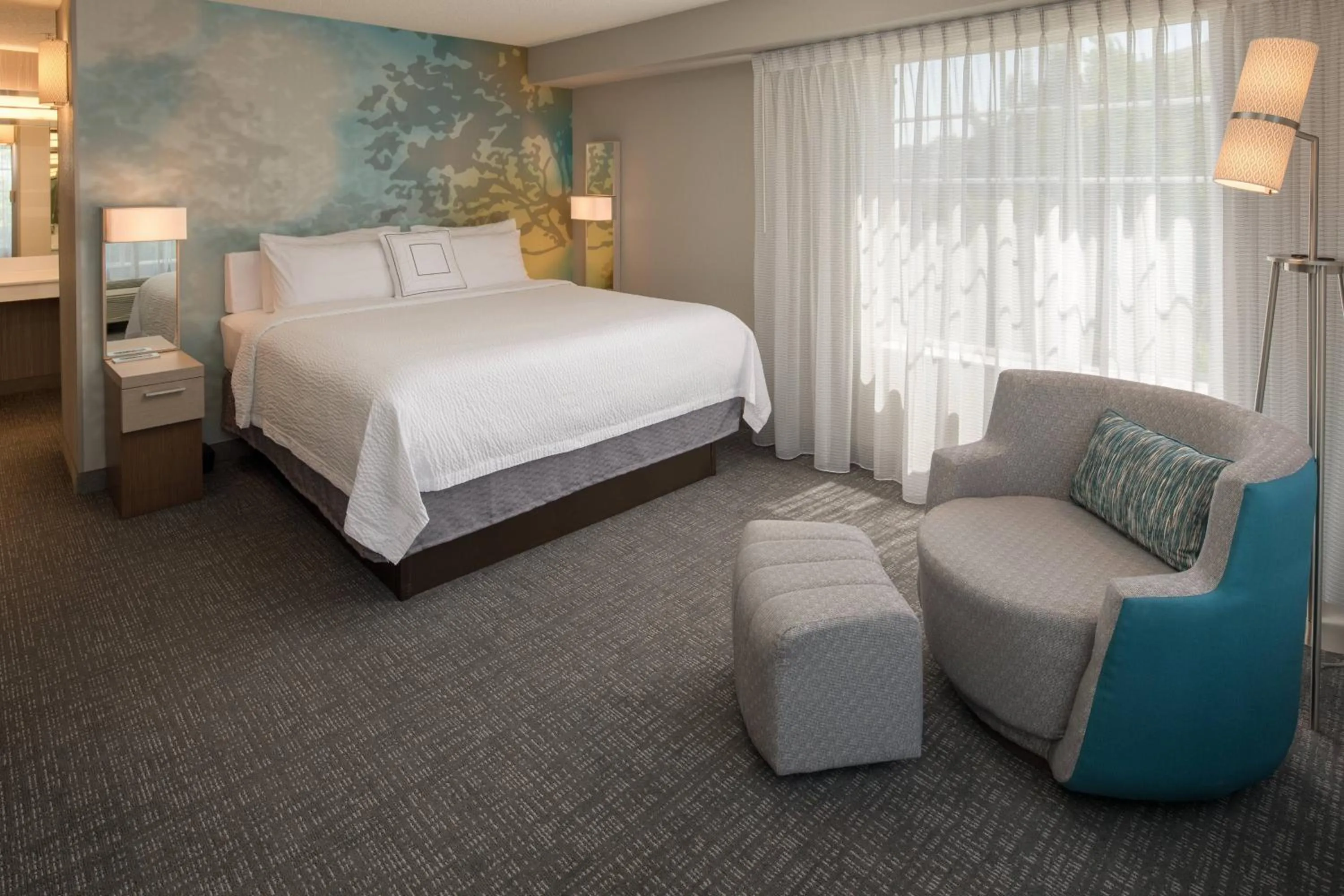 Bedroom, Bed in Courtyard by Marriott Portland North