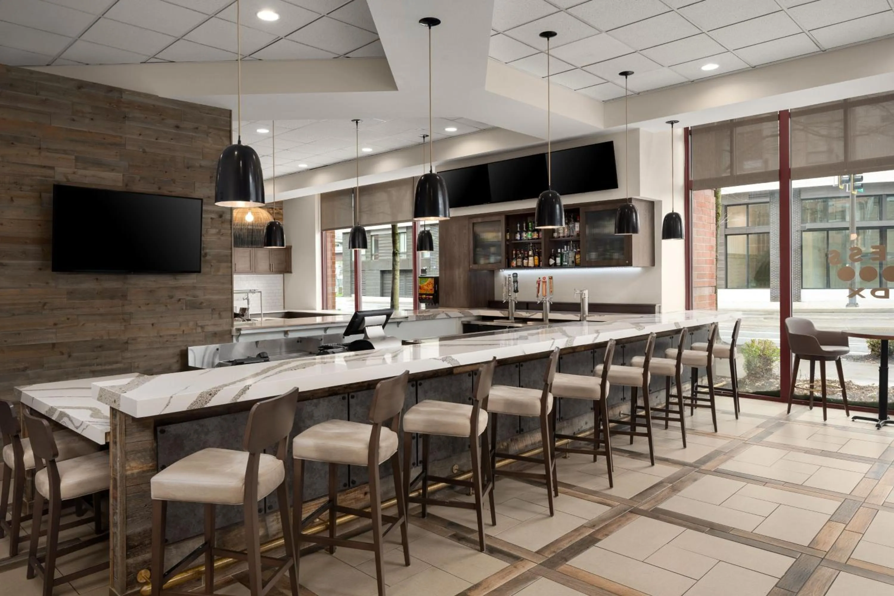 Lounge or bar in Residence Inn Portland Downtown/RiverPlace