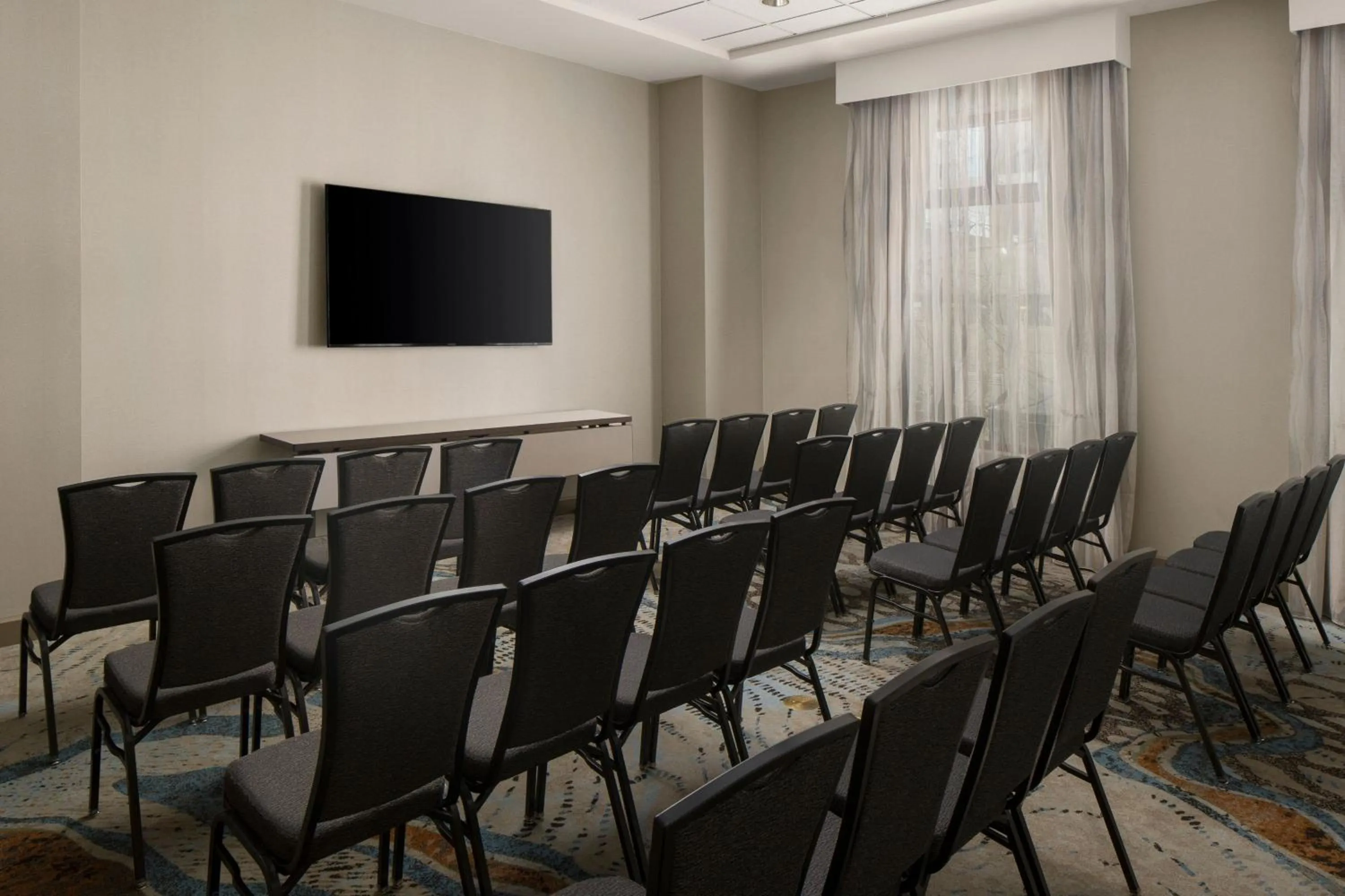Meeting/conference room in Residence Inn Portland Downtown/RiverPlace