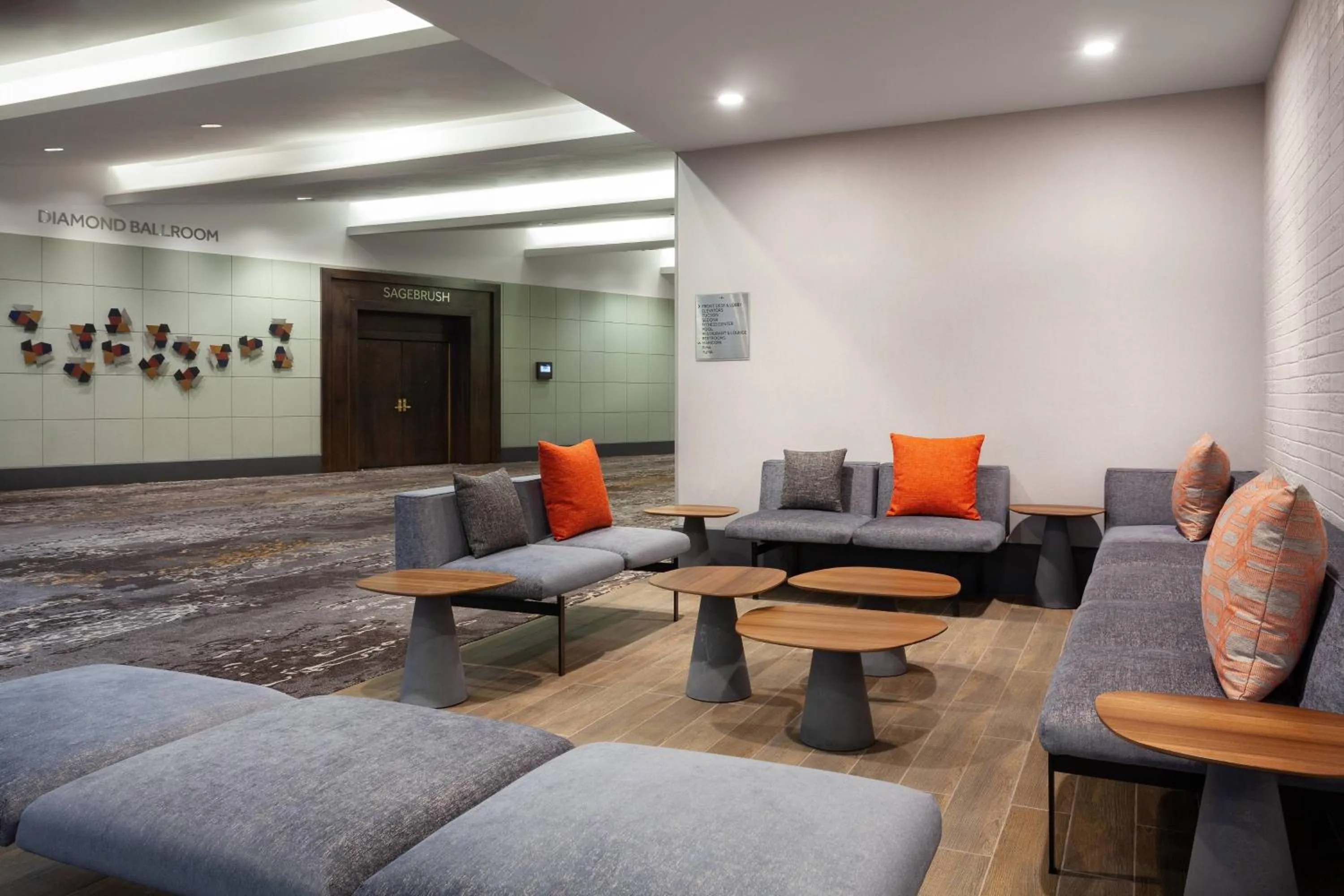 Meeting/conference room in Marriott Phoenix Airport