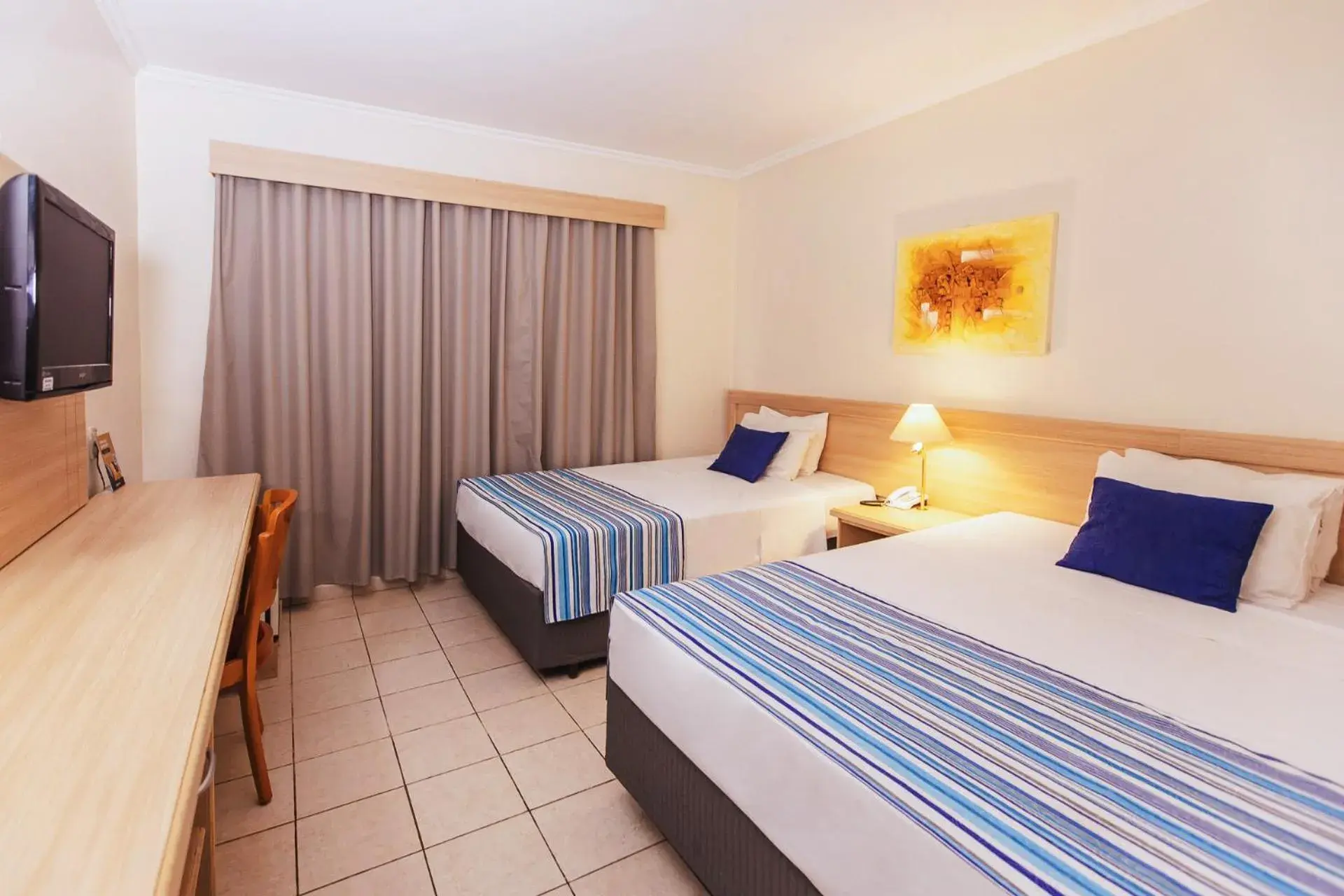 Bed in Hotel Golden Park Ribeirão Preto by Nacional Inn Bed in Hotel Golden Park Ribeirão Preto by Nacional Inn