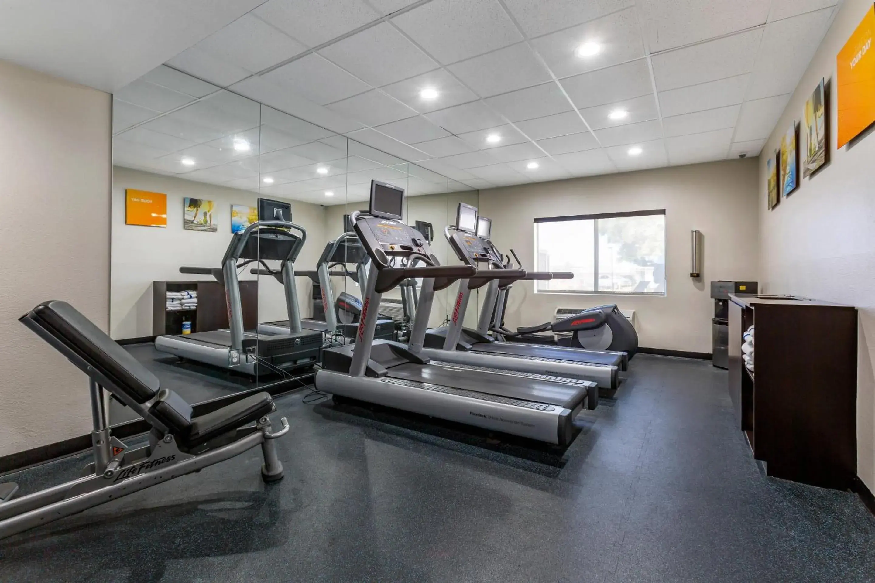 Fitness centre/facilities in Comfort Inn & Suites Phoenix North - Deer Valley Fitness centre/facilities in Comfort Inn & Suites Phoenix North - Deer Valley