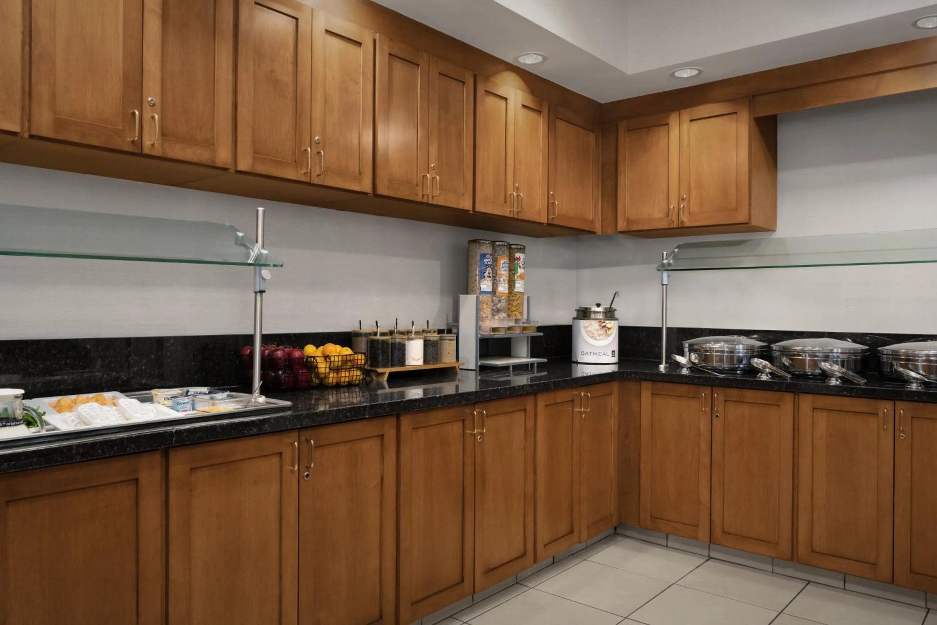 Breakfast in Residence Inn Phoenix North Happy Valley