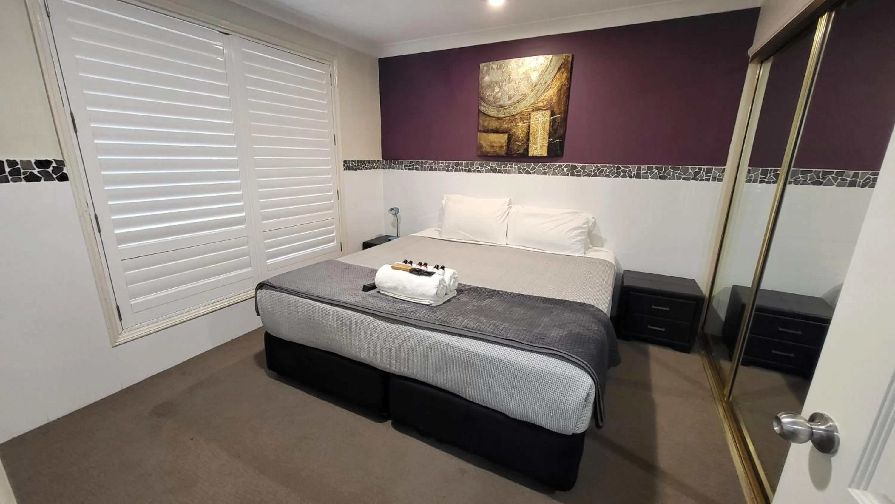Bed in Jesmond Executive Villas