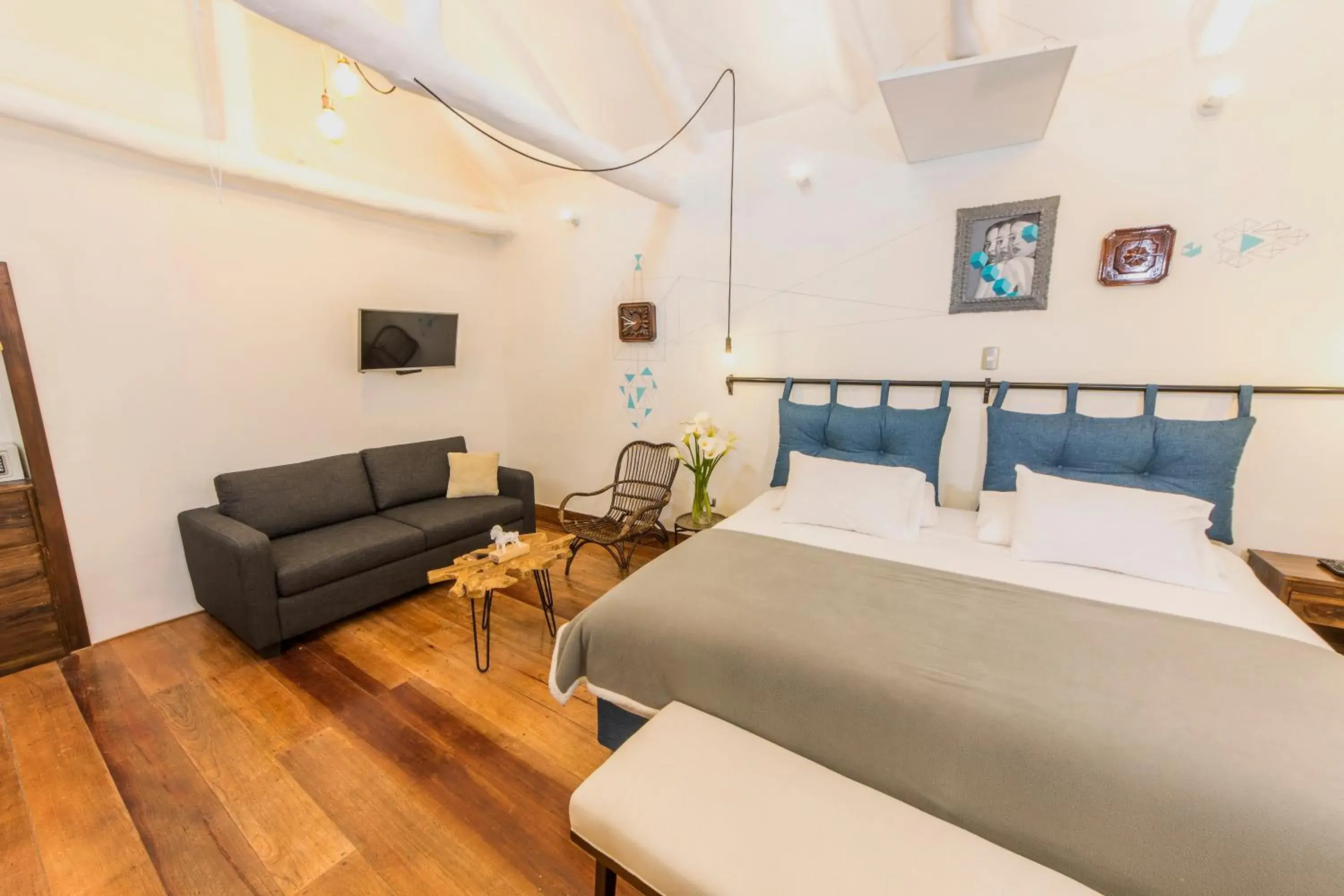 Photo of the whole room, Bed in X.O Art House Photo of the whole room, Bed in X.O Art House