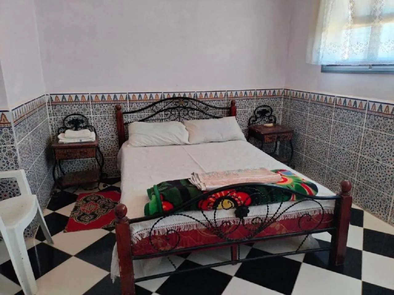 Property building, Bed in Hotel El ghazi