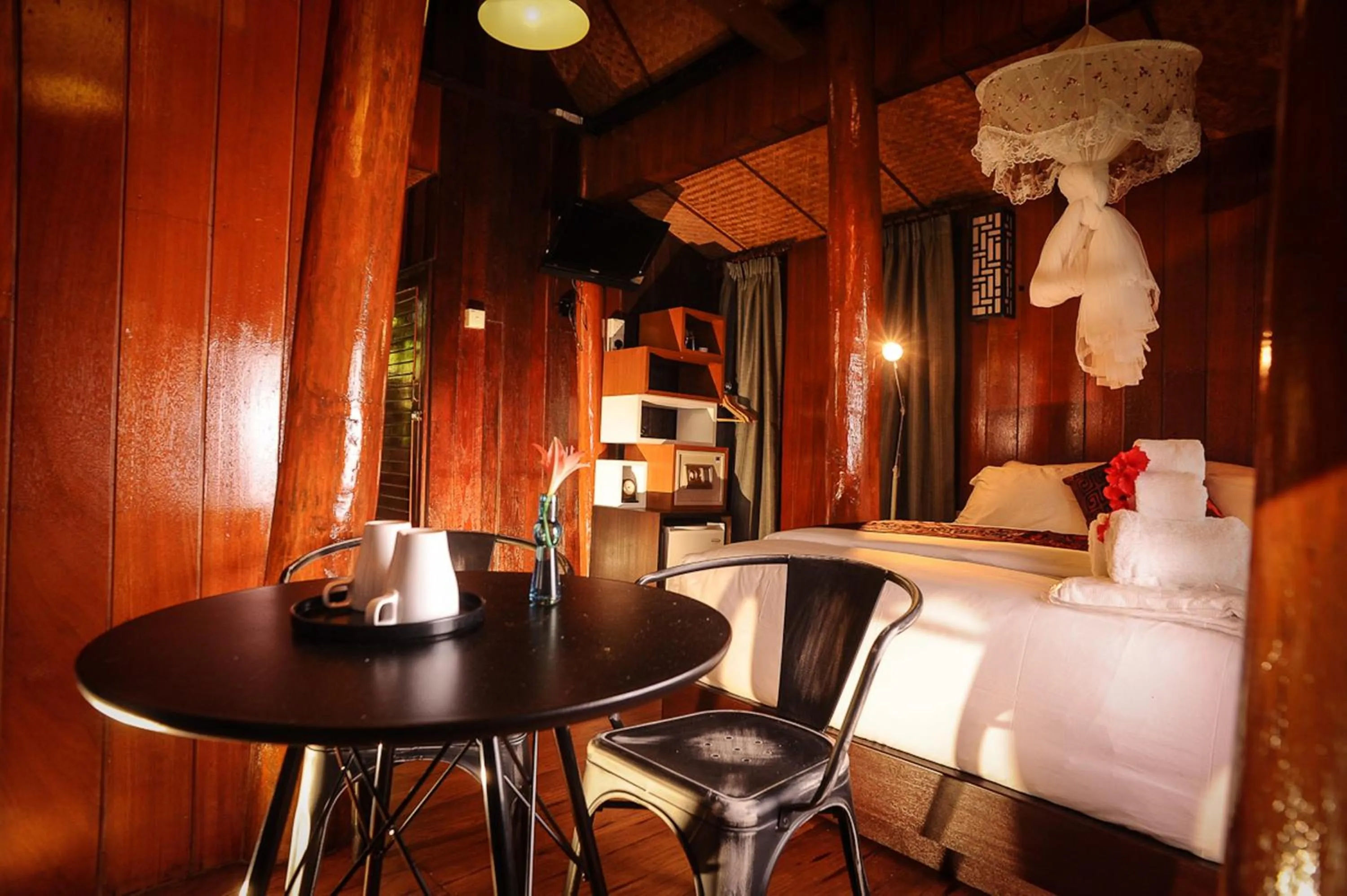 Photo of the whole room, Bed in MaliHom Private Estate