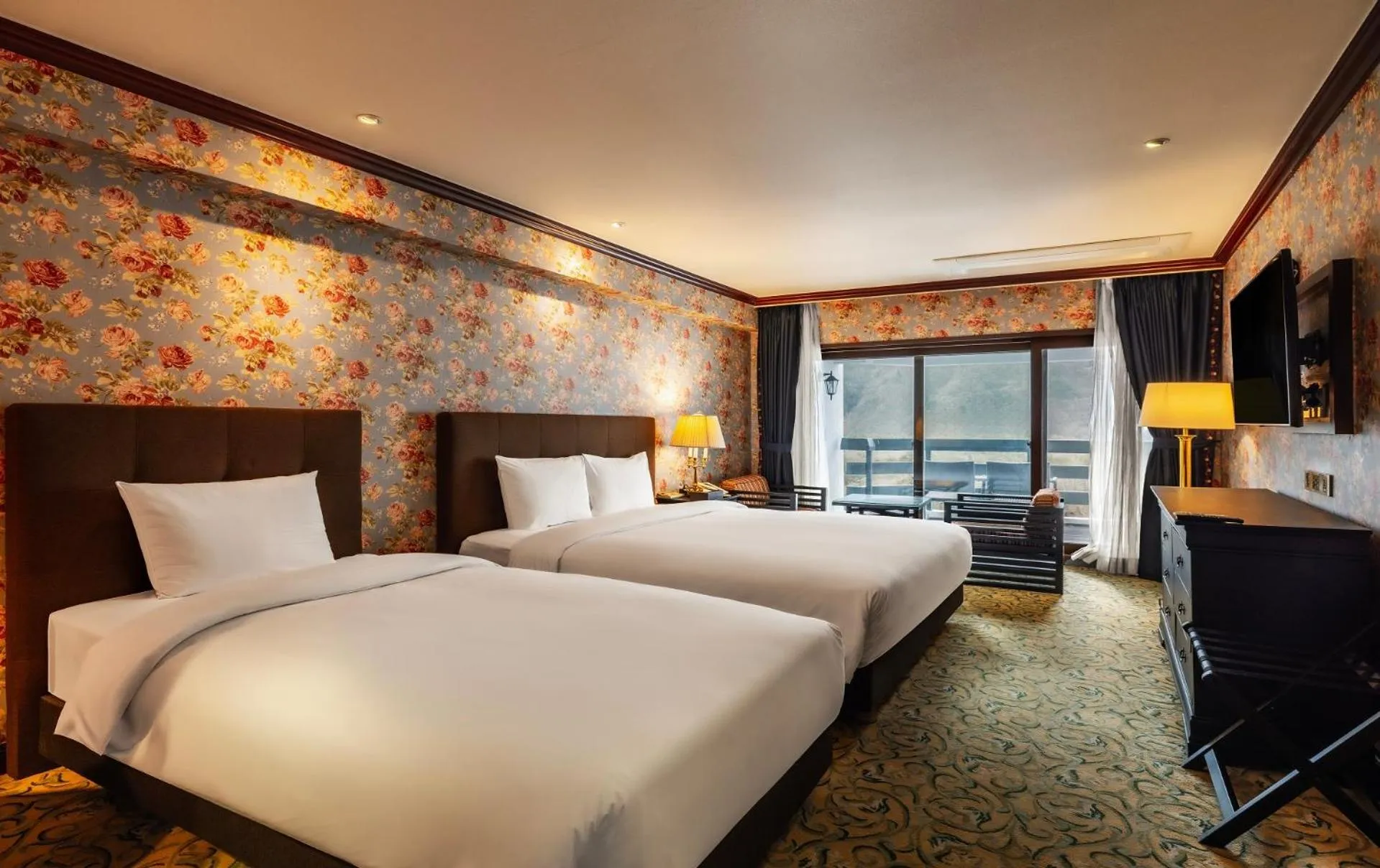 Photo of the whole room, Bed in KensingtonHotel Seorak