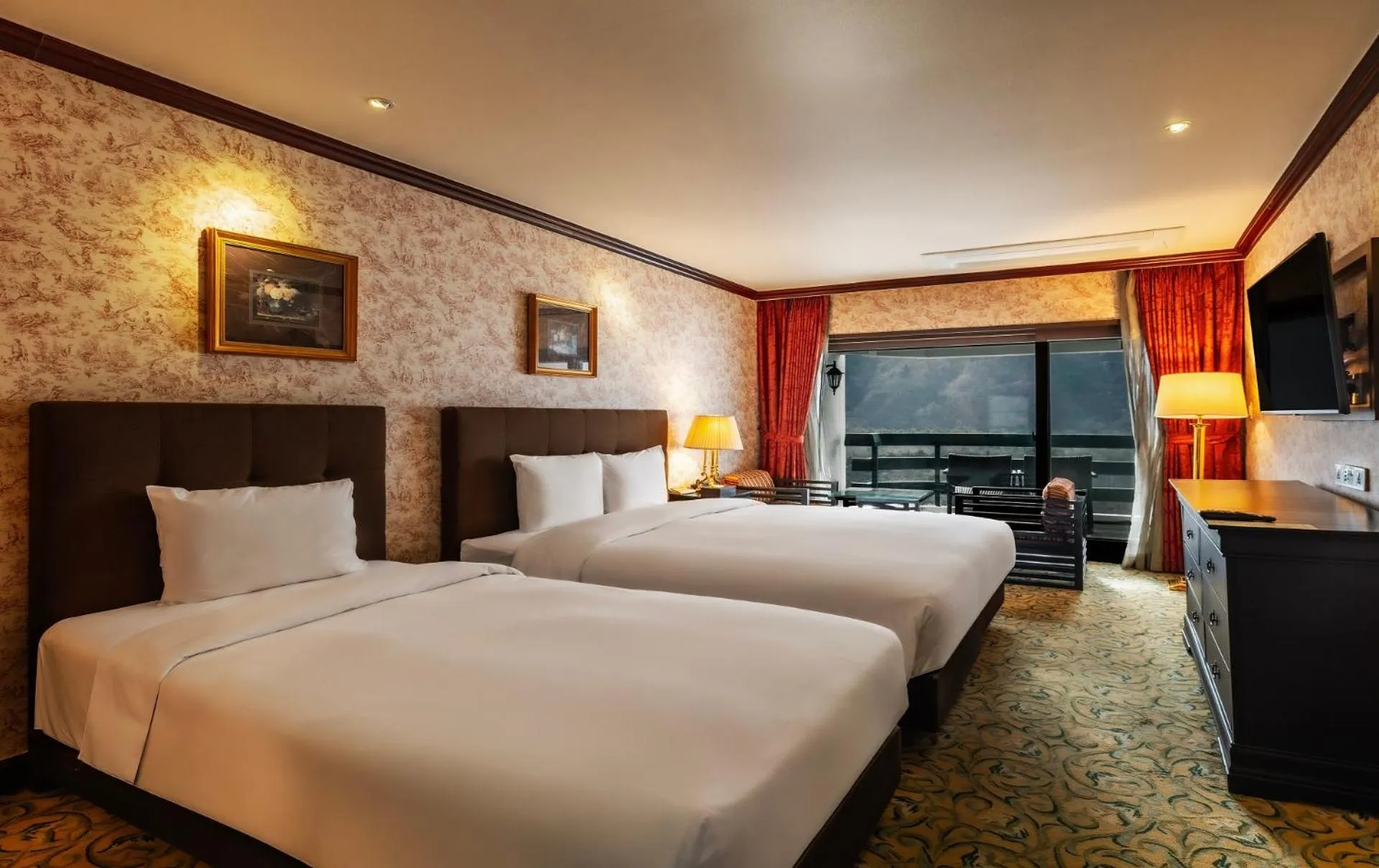 Photo of the whole room, Bed in KensingtonHotel Seorak