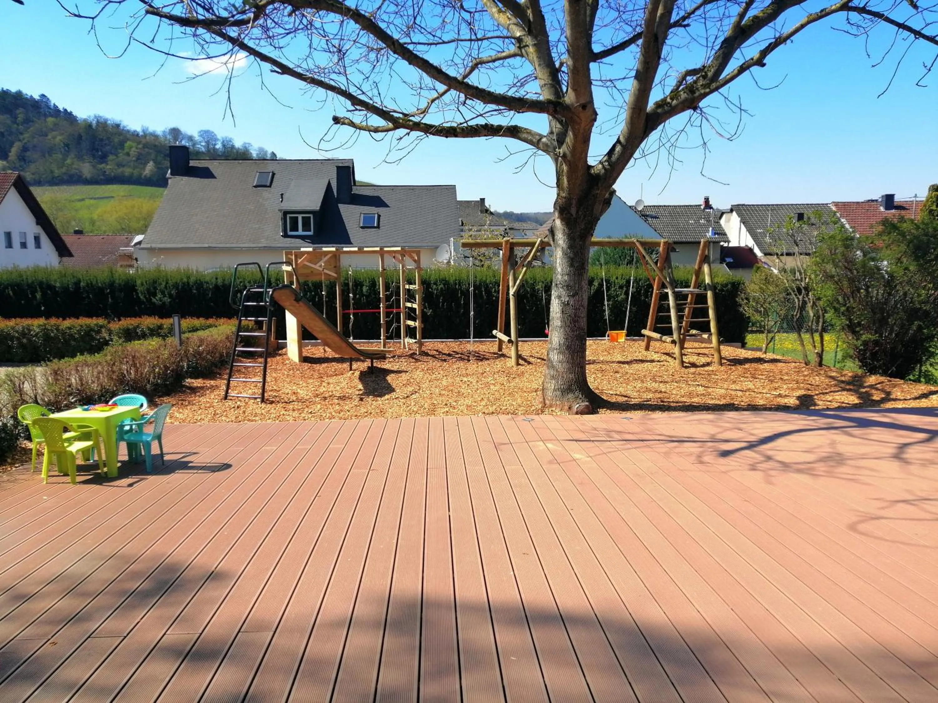 Children play ground in Weingut und Gästehaus Apel