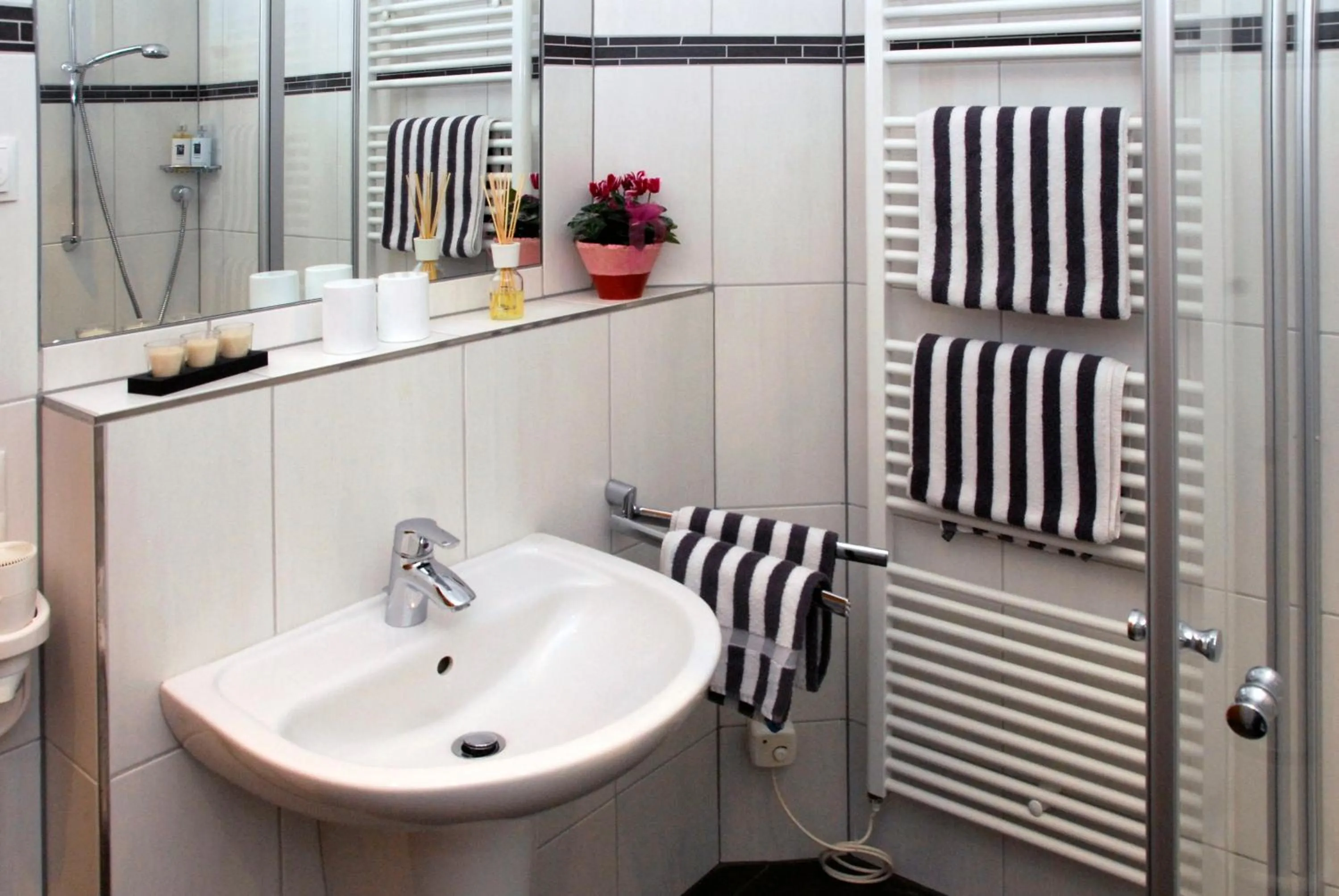 Bathroom in Weingut und Gästehaus Apel