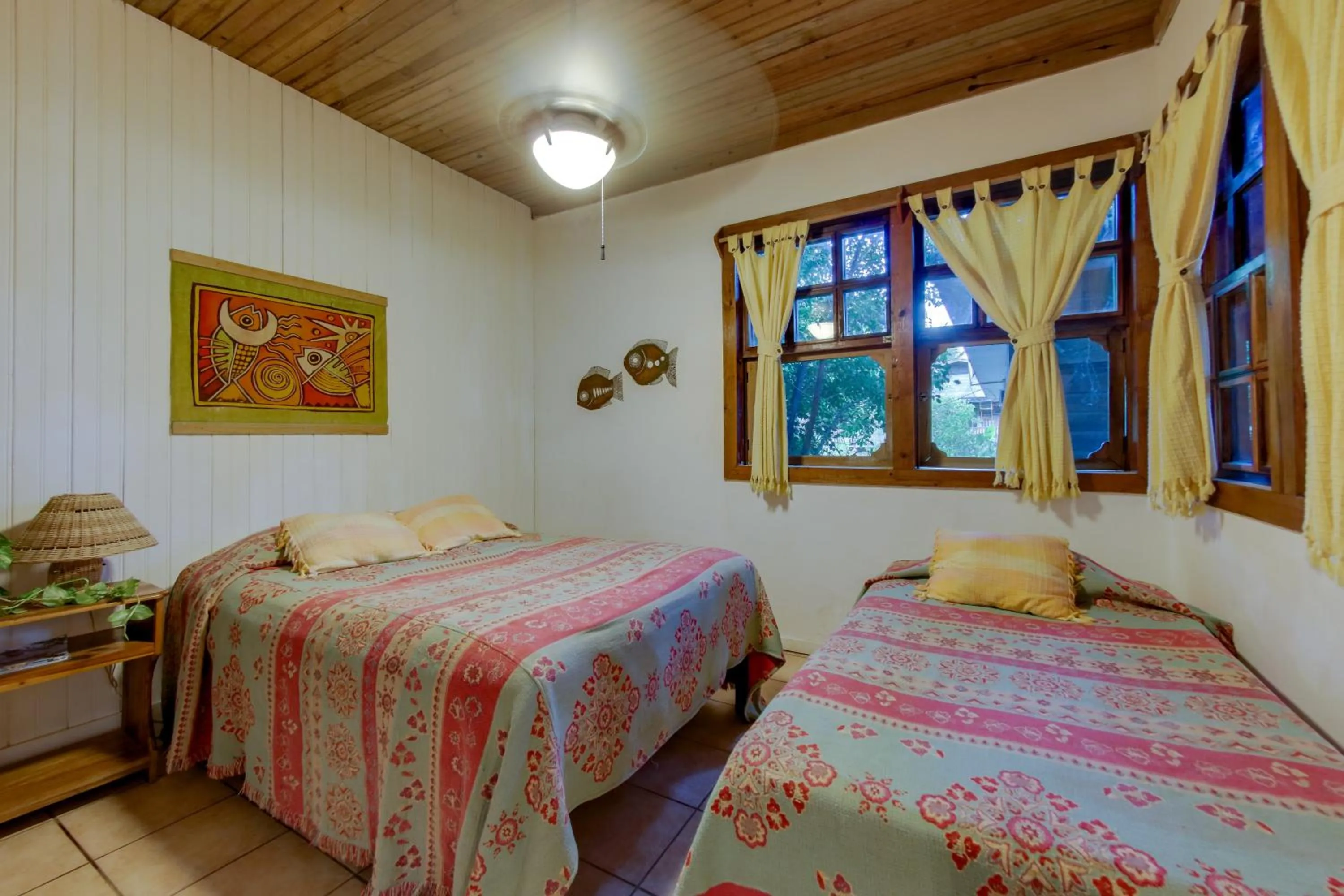 Bedroom, Bed in Posada Arco Iris, West End